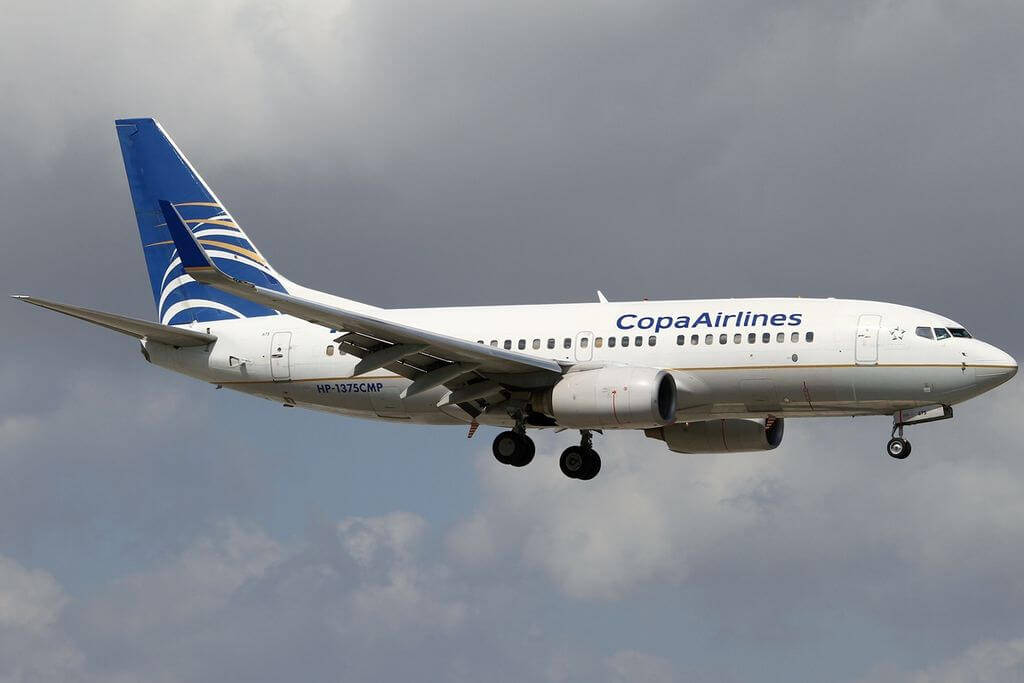 Copa Airlines, passenger jet, landing gear, SD Desktop Wallpaper