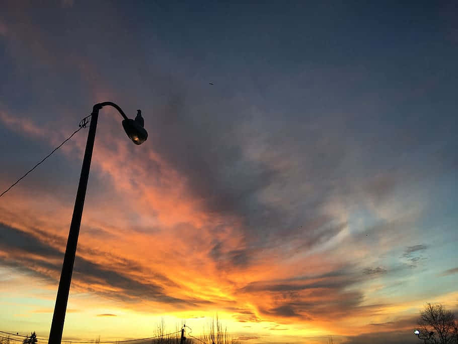 Coquitlam, streetlight, sunset, SD Desktop Wallpaper