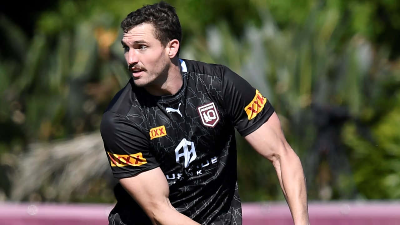 Corey Oates, black and yellow jersey, sunlit field, HD Desktop Wallpaper