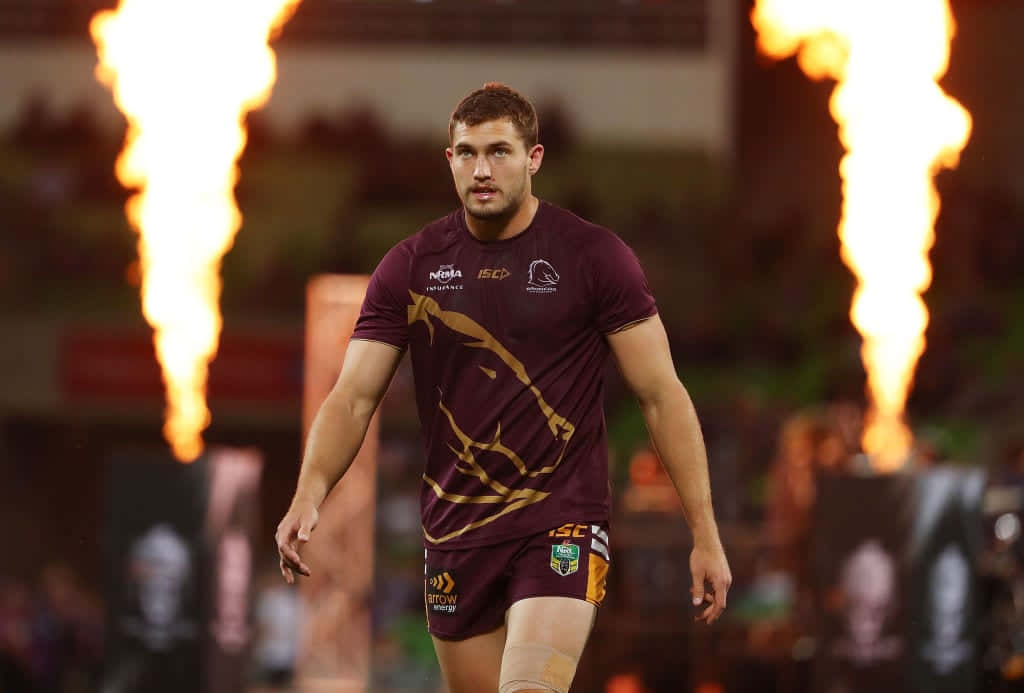 Corey Oates, maroon jersey, fiery torches, SD Desktop Wallpaper