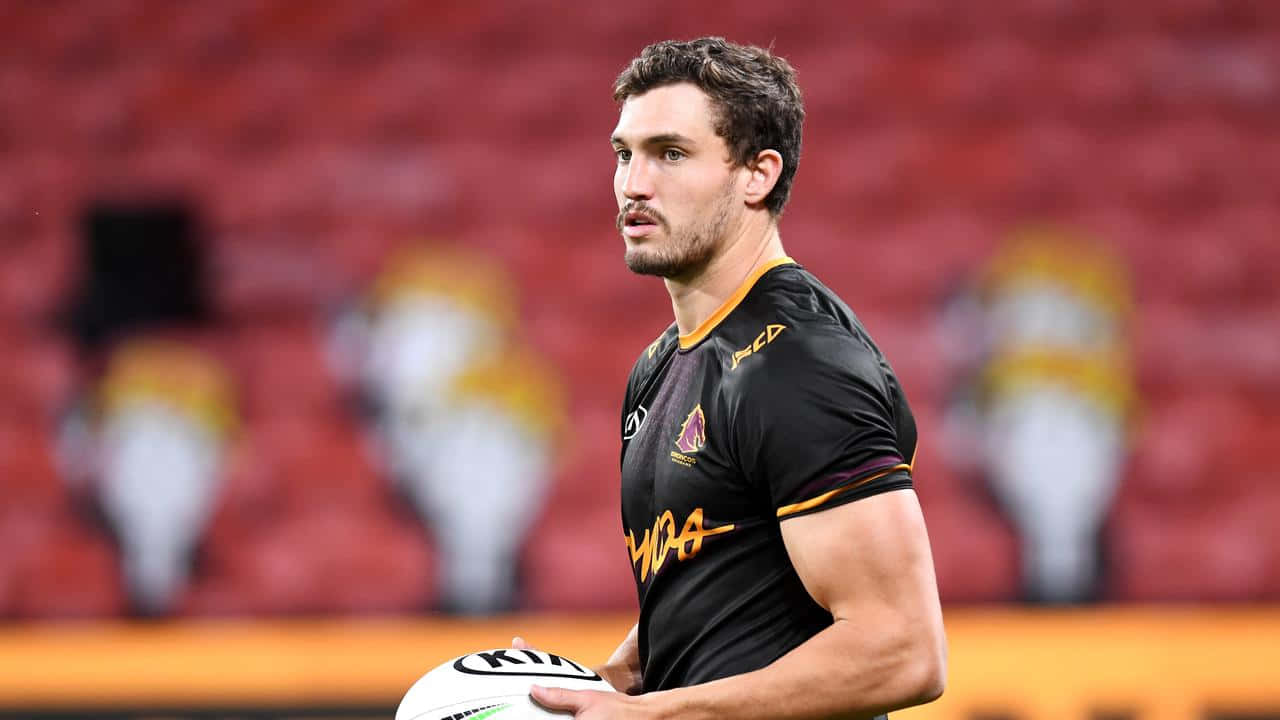 Corey Oates, black jersey, red stadium seats, HD Desktop Wallpaper