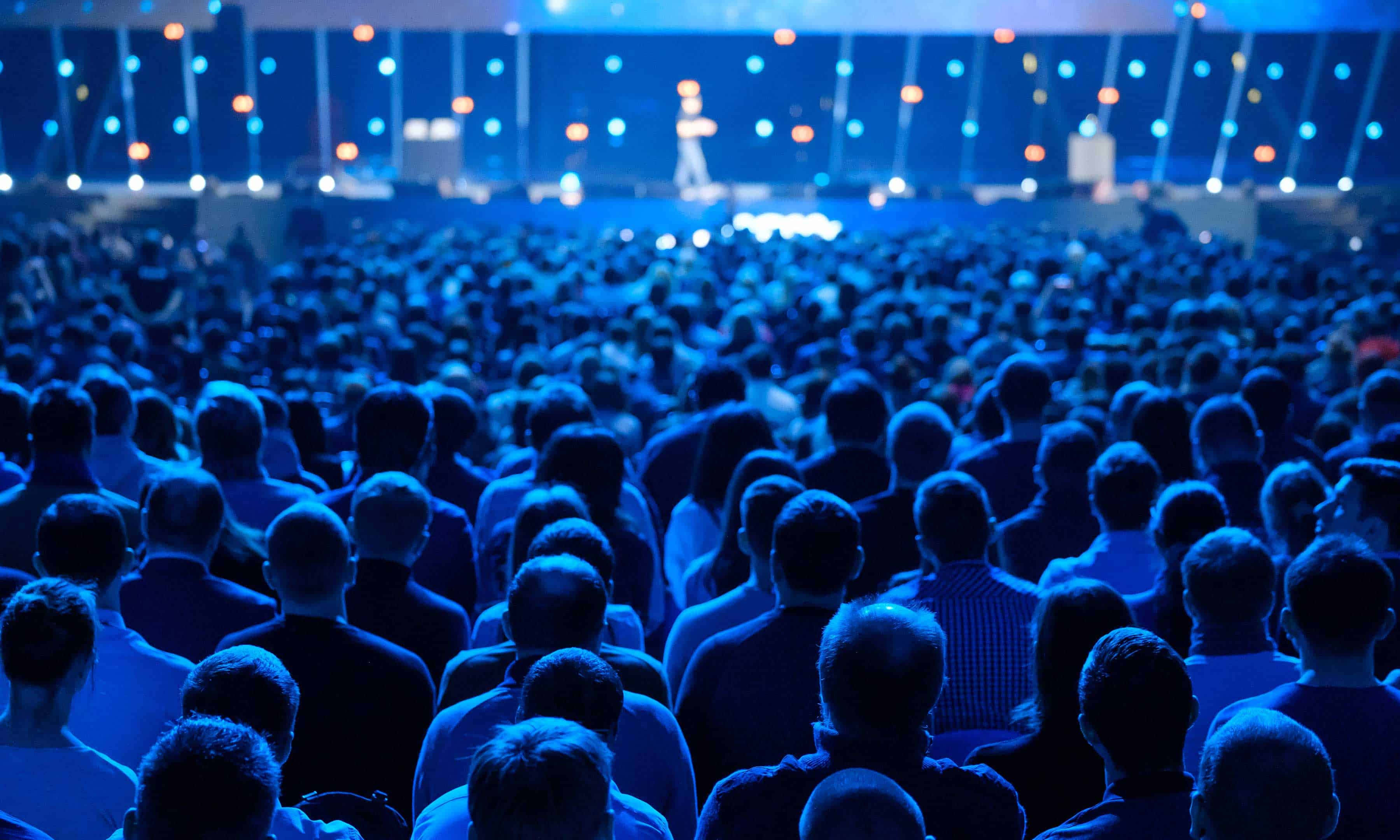 Corporate Event, auditorium, blue stage lights, 2K Desktop Wallpaper