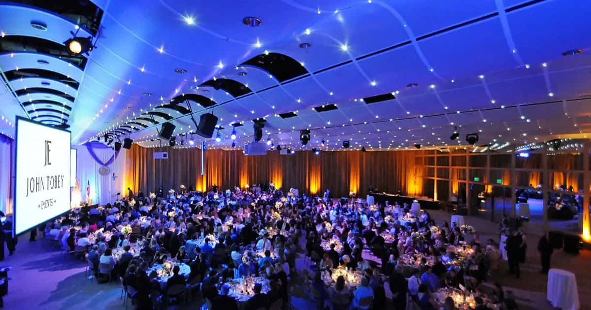 corporate event, banquet hall, round tables, SD Desktop Wallpaper