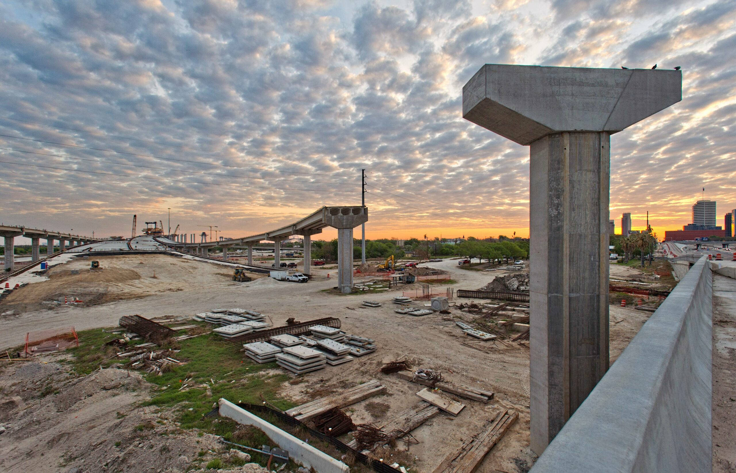 Corpus Christi, highway construction, sunset, 2K Desktop Wallpaper