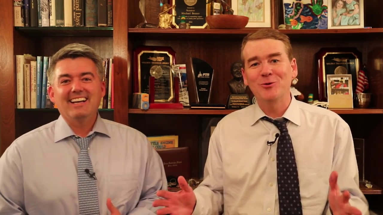 Cory Gardner, office, wooden bookshelf, HD Desktop Wallpaper