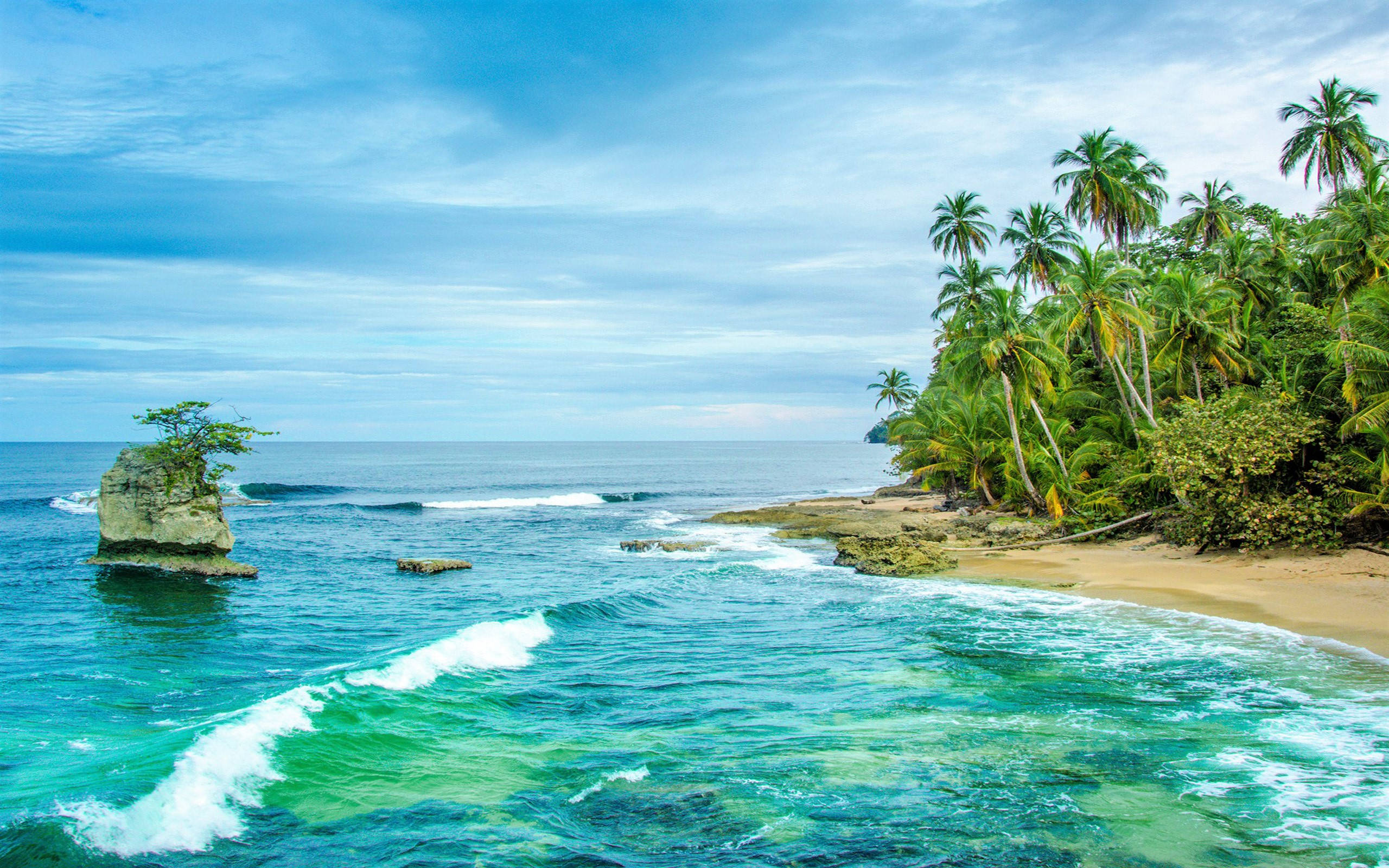 Costa Rica, paradise beach, turquoise waves, 2K Desktop Wallpaper