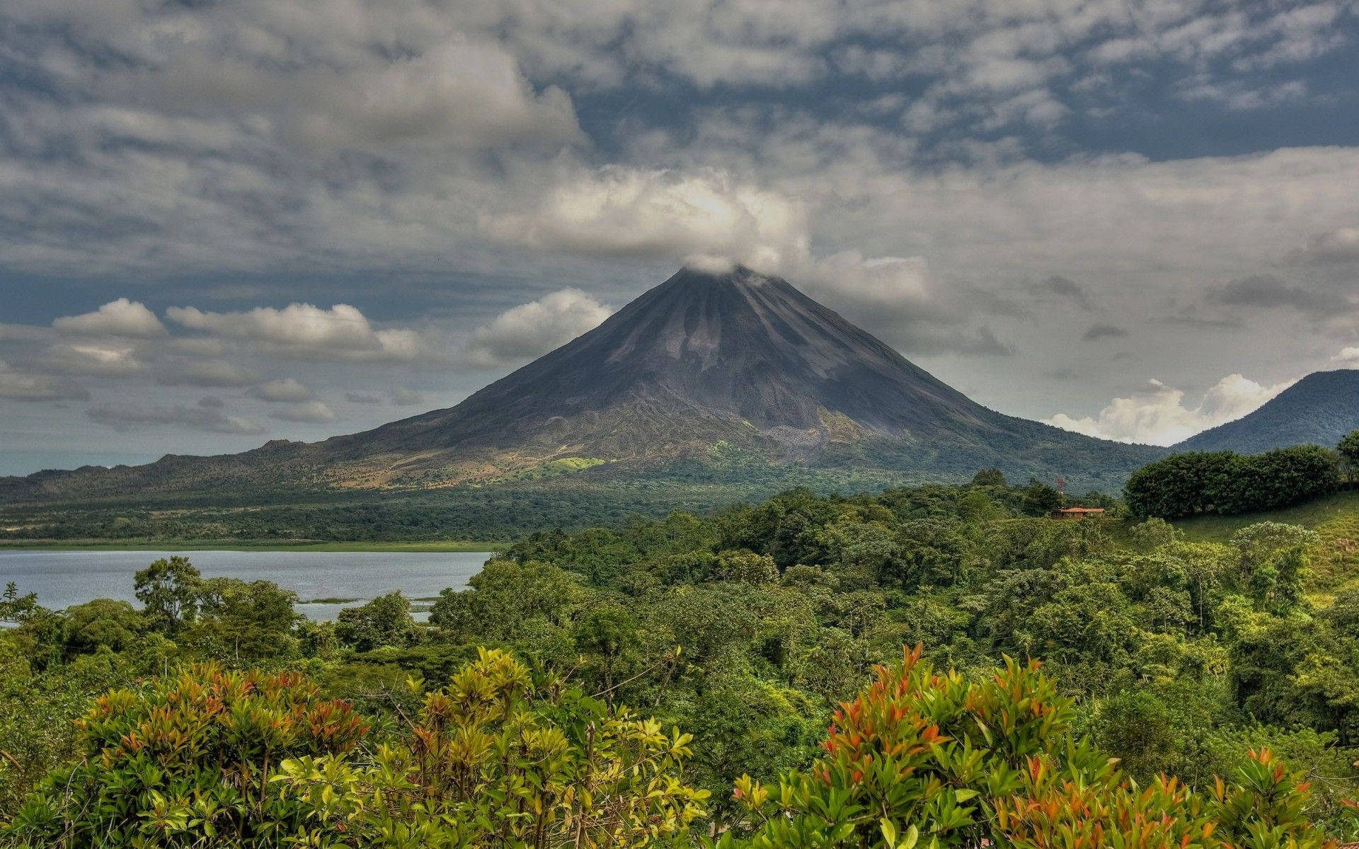 Costa Rica, volcano, lush green forest, Full HD Desktop Wallpaper