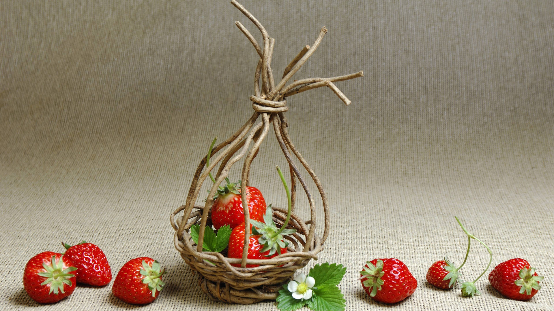 woven nest, strawberry desktop, rustic twig basket, Full HD Desktop Wallpaper