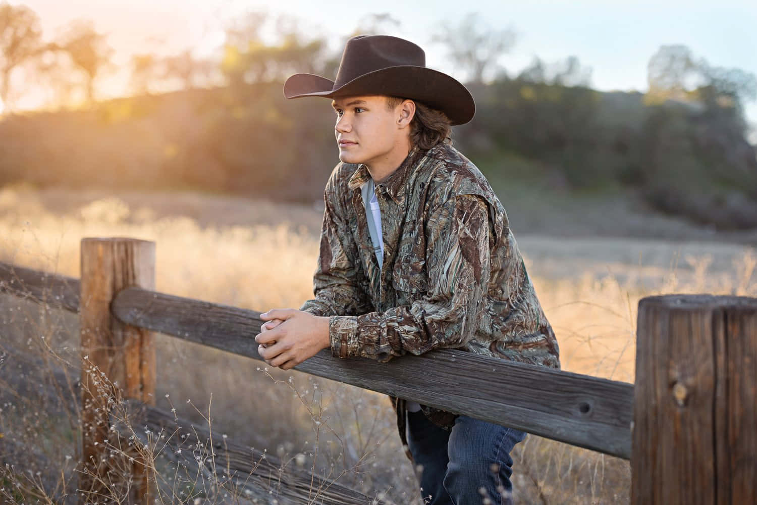 Country Boy, brown hat, camouflage shirt, HD Desktop Wallpaper