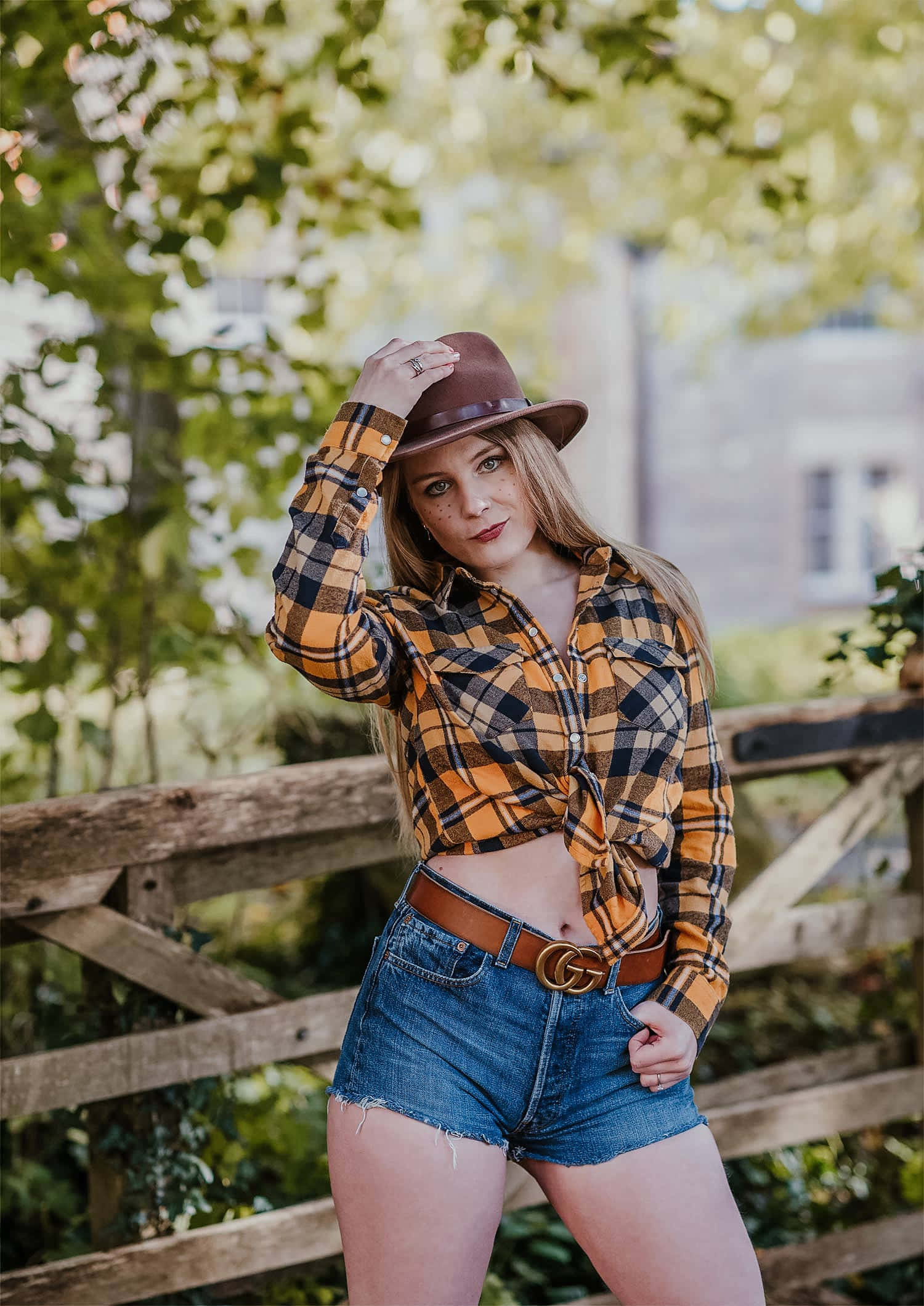 plaid shirt, denim shorts, wooden fence, Full HD Phone Wallpaper
