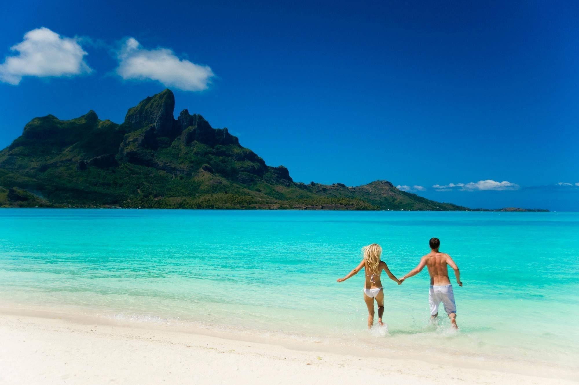 romantic getaway, couple, magical beach sunset, Full HD Desktop Wallpaper