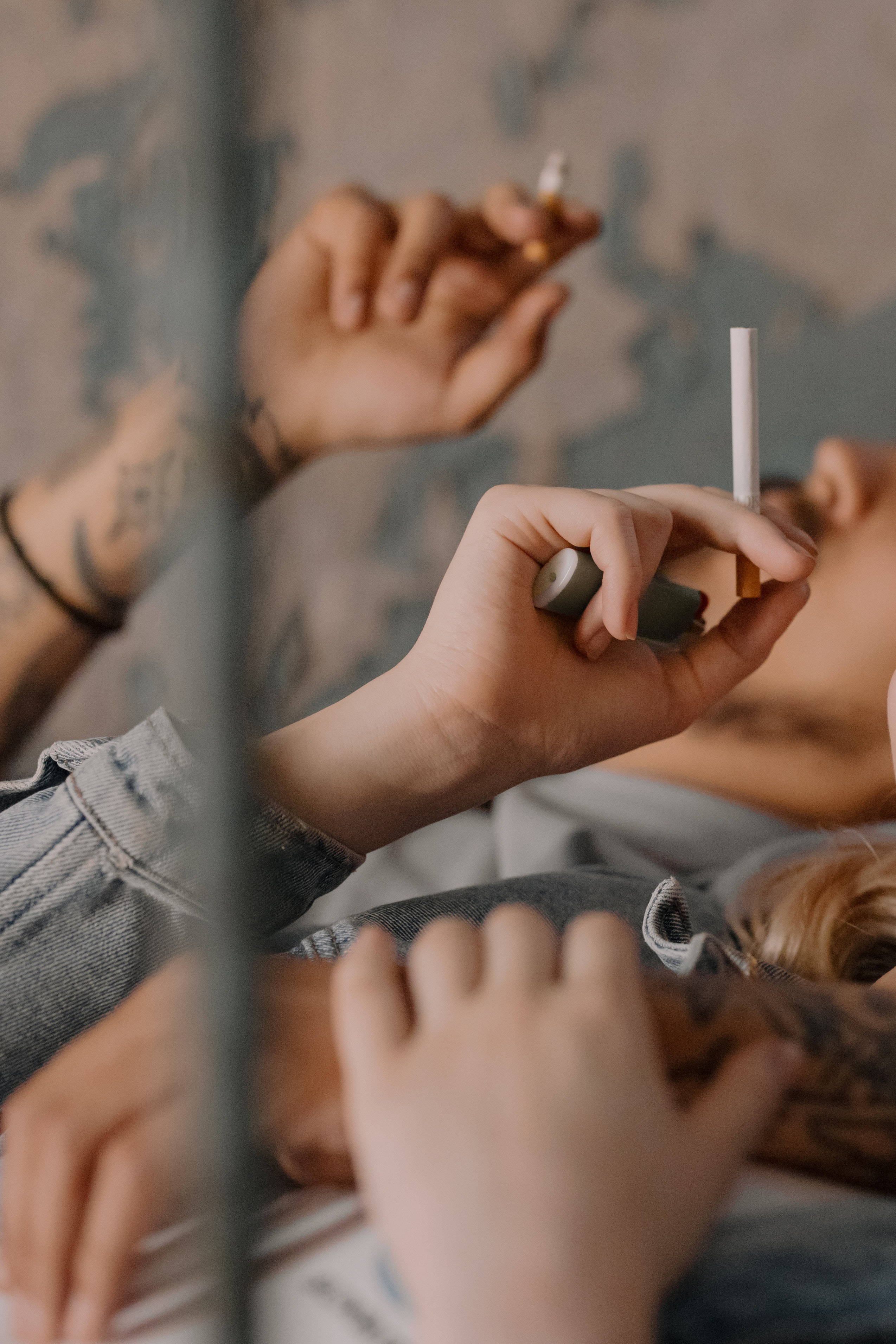 Couple Hands, cigarettes, tattoos, 2K Phone Wallpaper