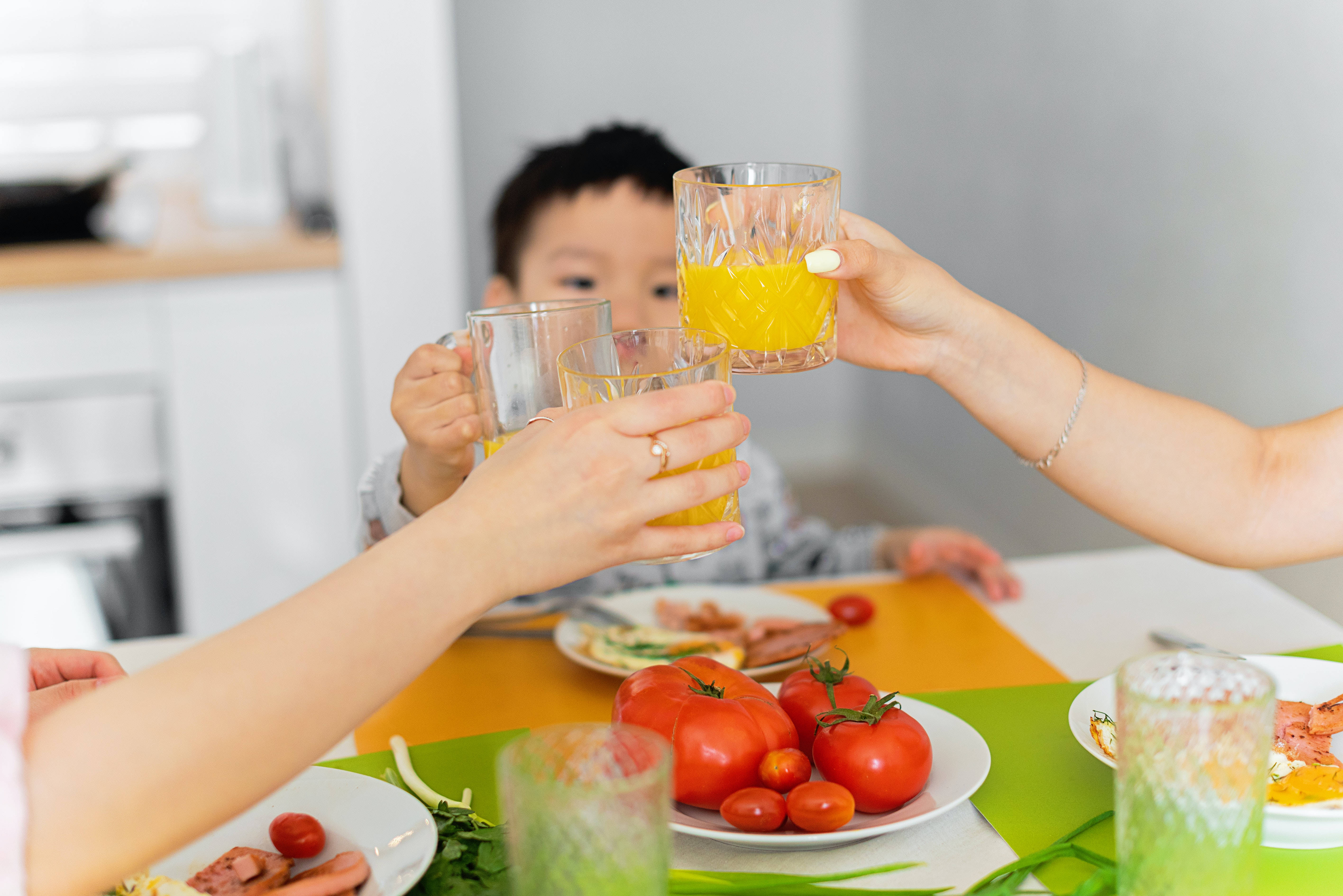 Couple Hands, orange juice, bright breakfast table, 5K Desktop Wallpaper