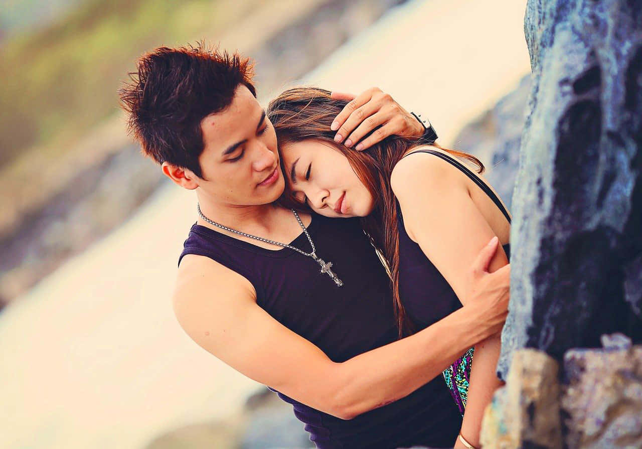 romantic couple, rocky cliffside, soft natural light, HD Desktop Wallpaper