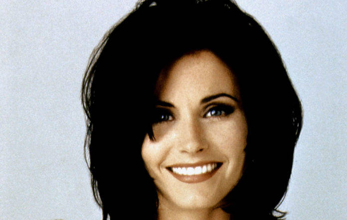 Courteney Cox, dark hair, bright blue eyes, SD Desktop Wallpaper