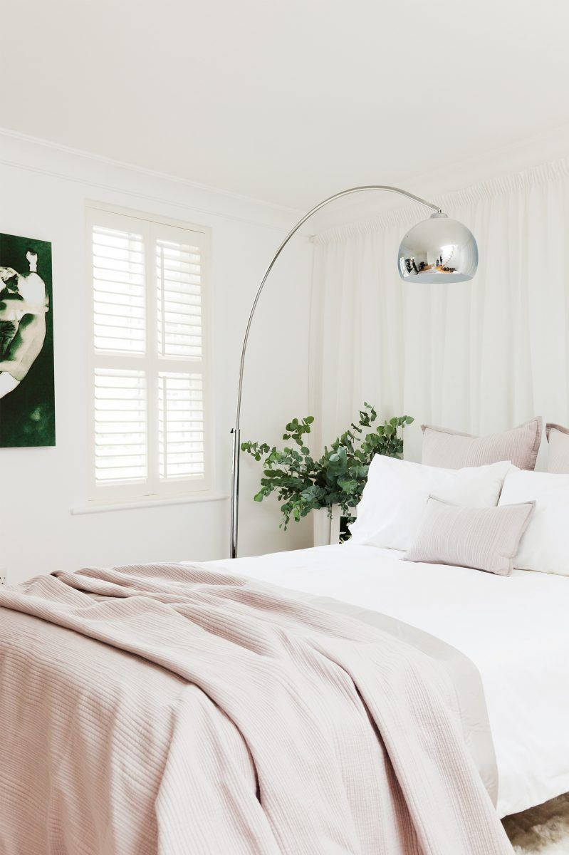 pink linen, silver arc floor lamp, white shutters, SD Phone Wallpaper