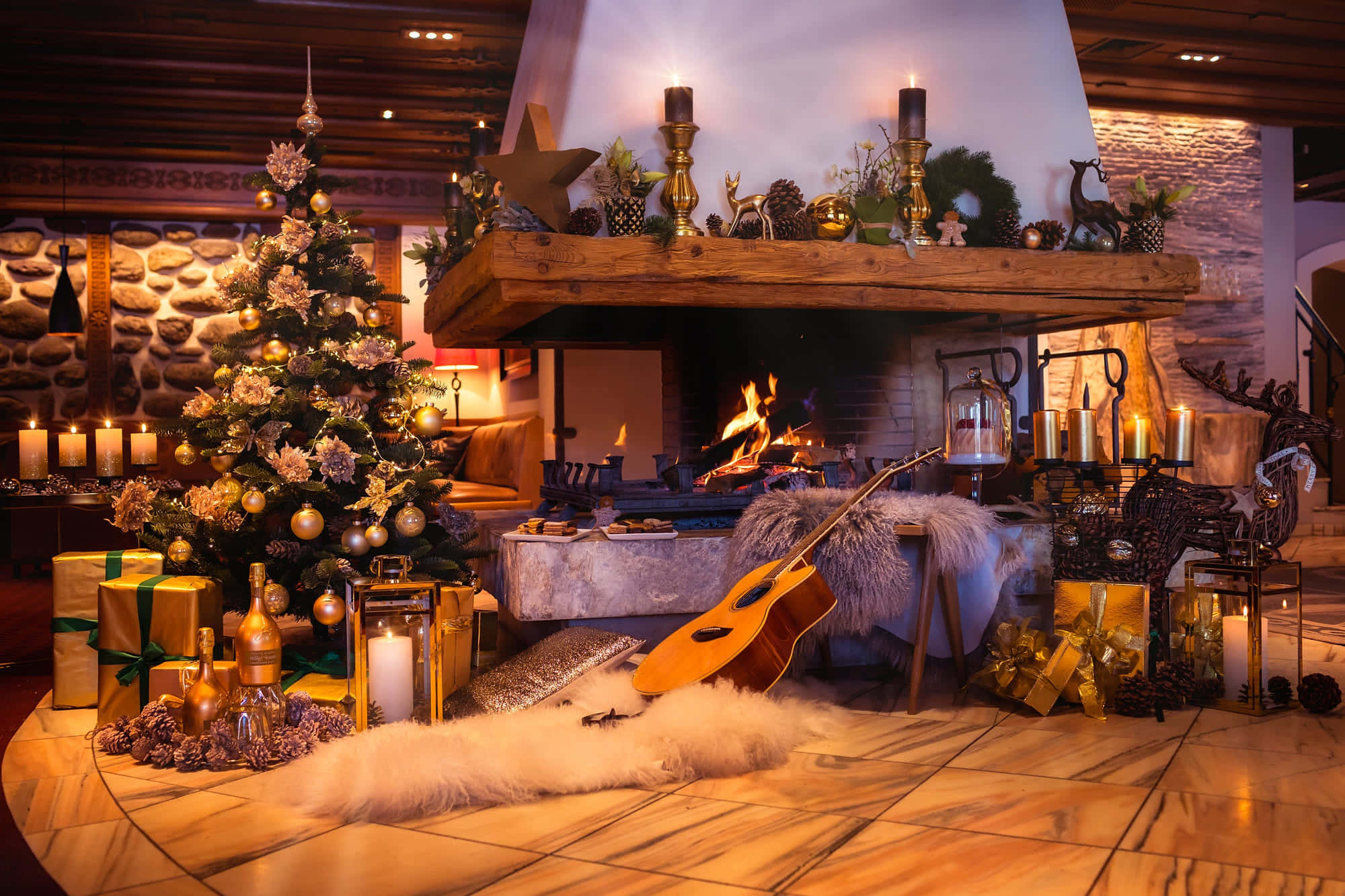 Festive Christmas Fireplace Decor, cozy rustic living room, lit fireplace, Full HD Desktop Wallpaper