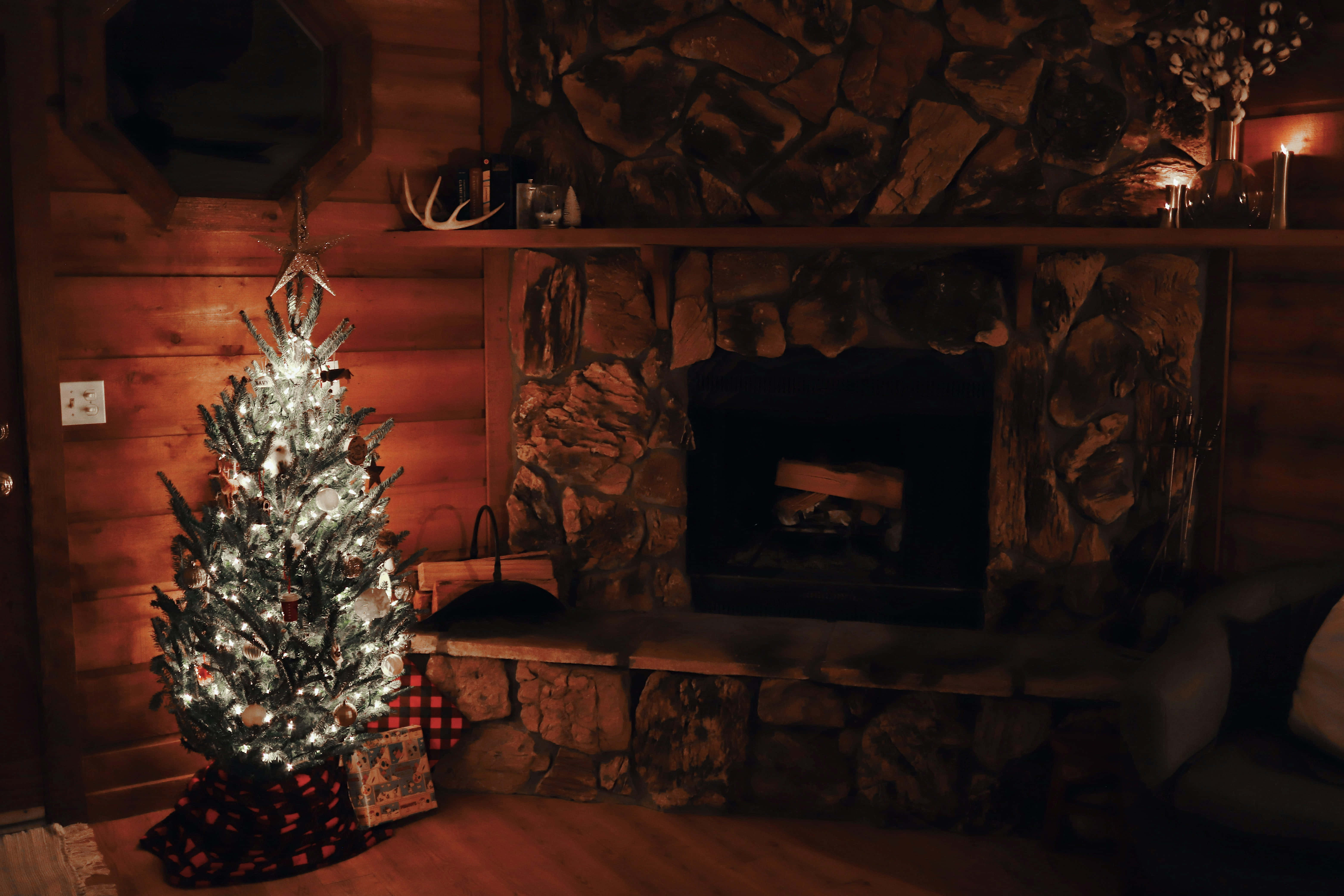 cozy christmas fireplace, Christmas tree, stone fireplace, 5K Desktop Wallpaper