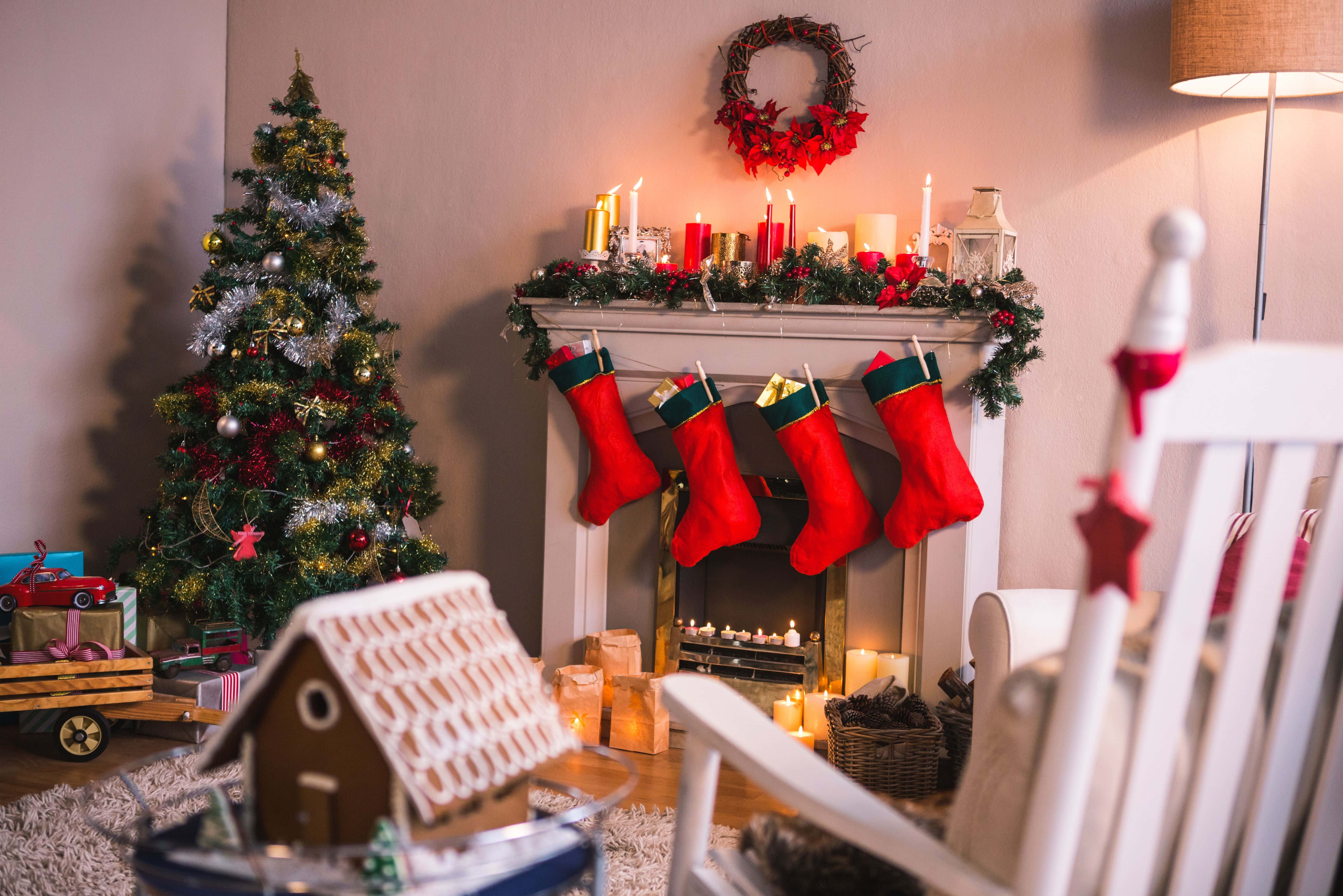 Cozy Christmas, fireplace, Christmas tree, 5K Desktop Wallpaper