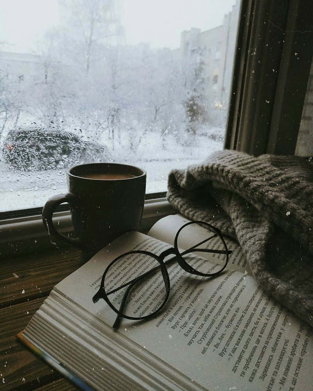 cozy winter tumblr, steaming mug, glasses, HD Phone Wallpaper