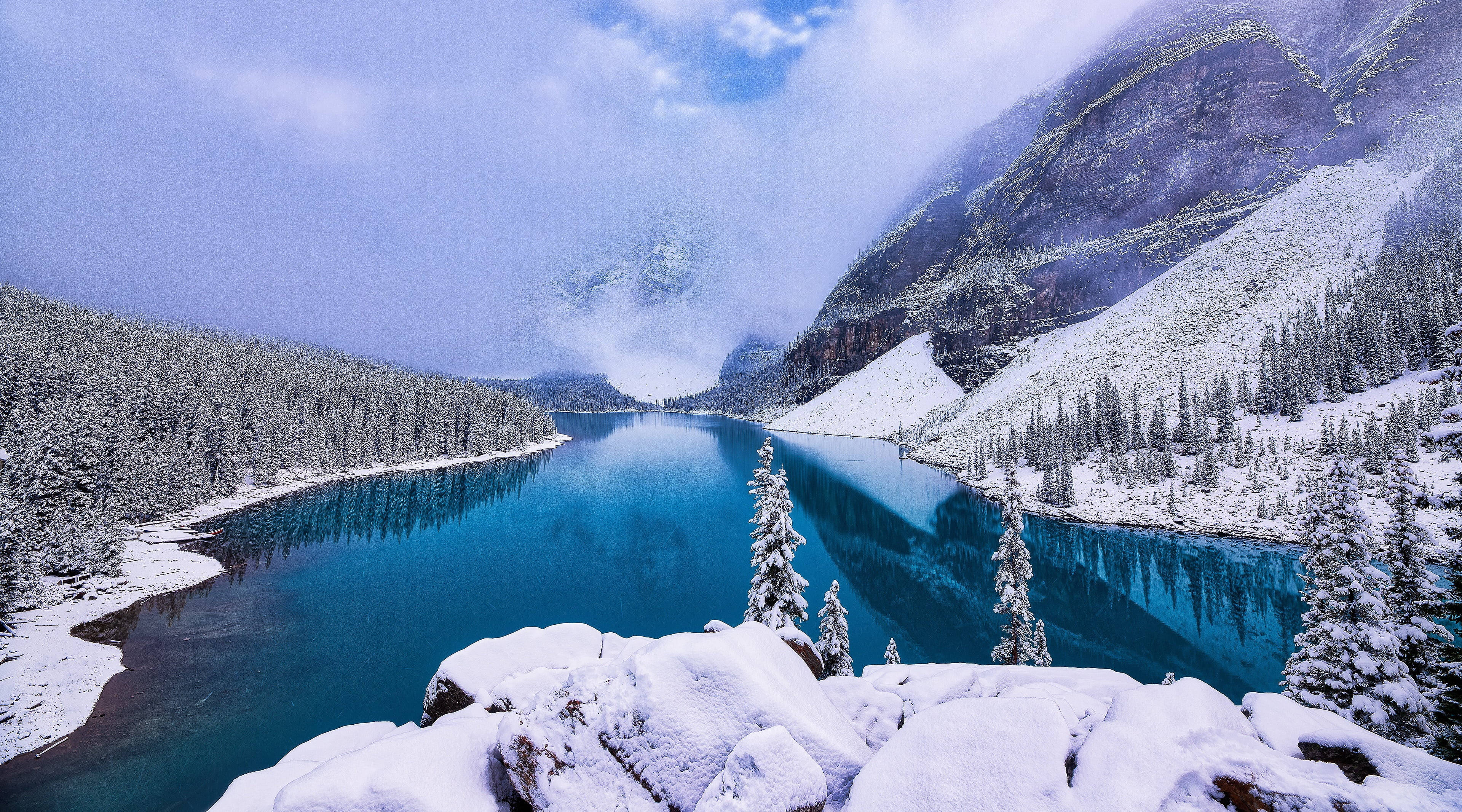 mountain lake, vibrant blue sky, misty peaks, 4K Desktop Wallpaper