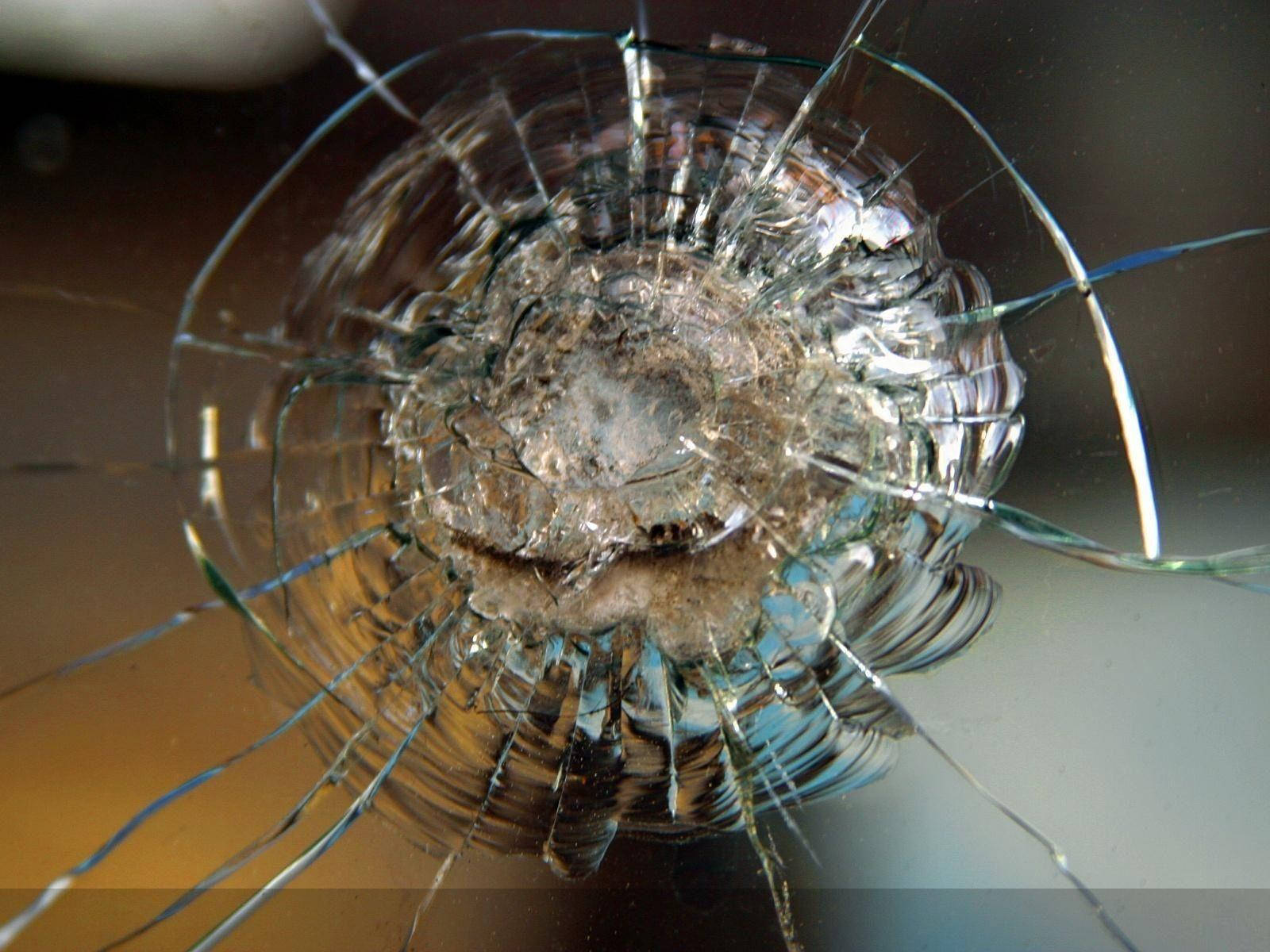 cracked computer screen, shattered glass, radial cracks, HD Desktop Wallpaper