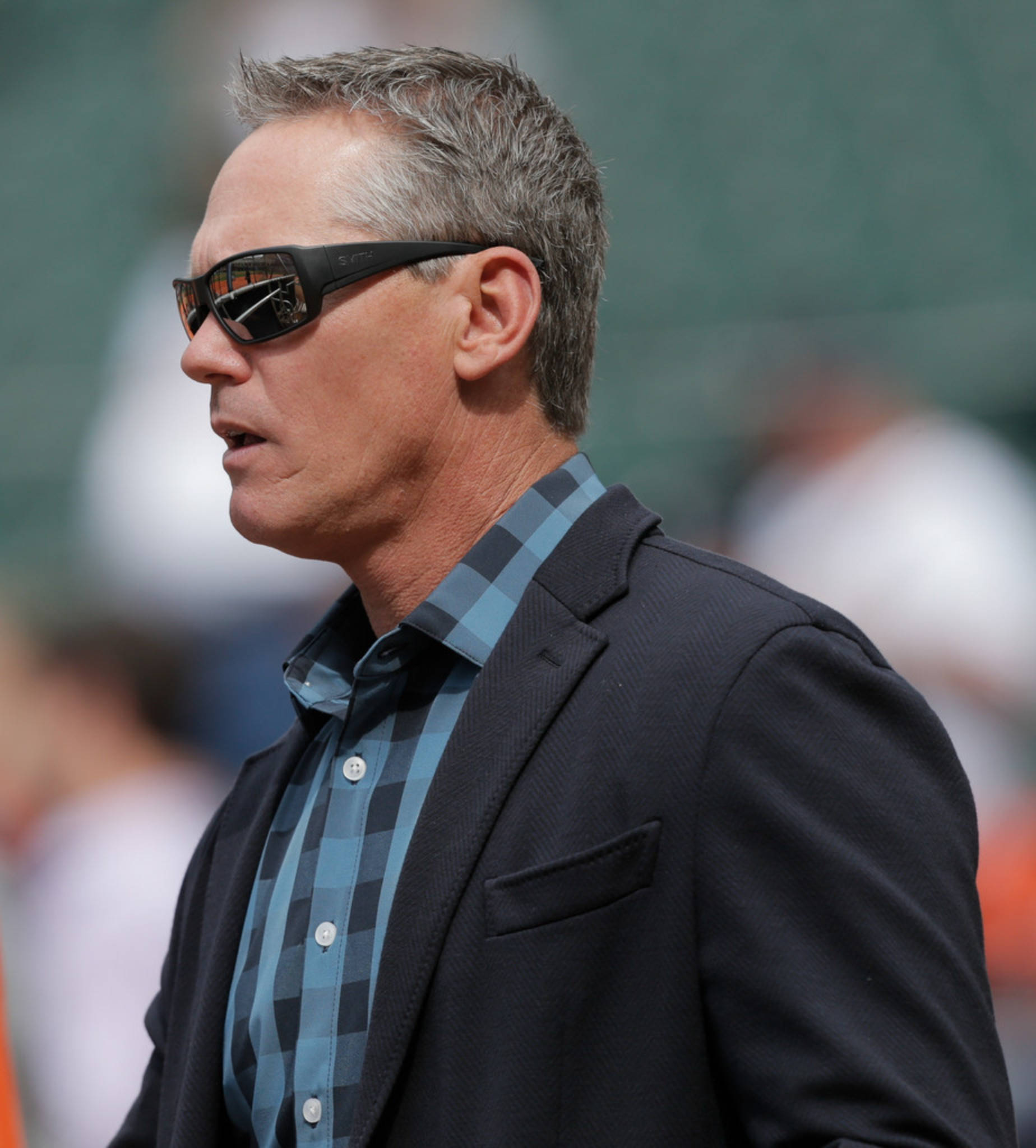 Craig Biggio, sunglasses, dark blazer, Full HD Phone Wallpaper