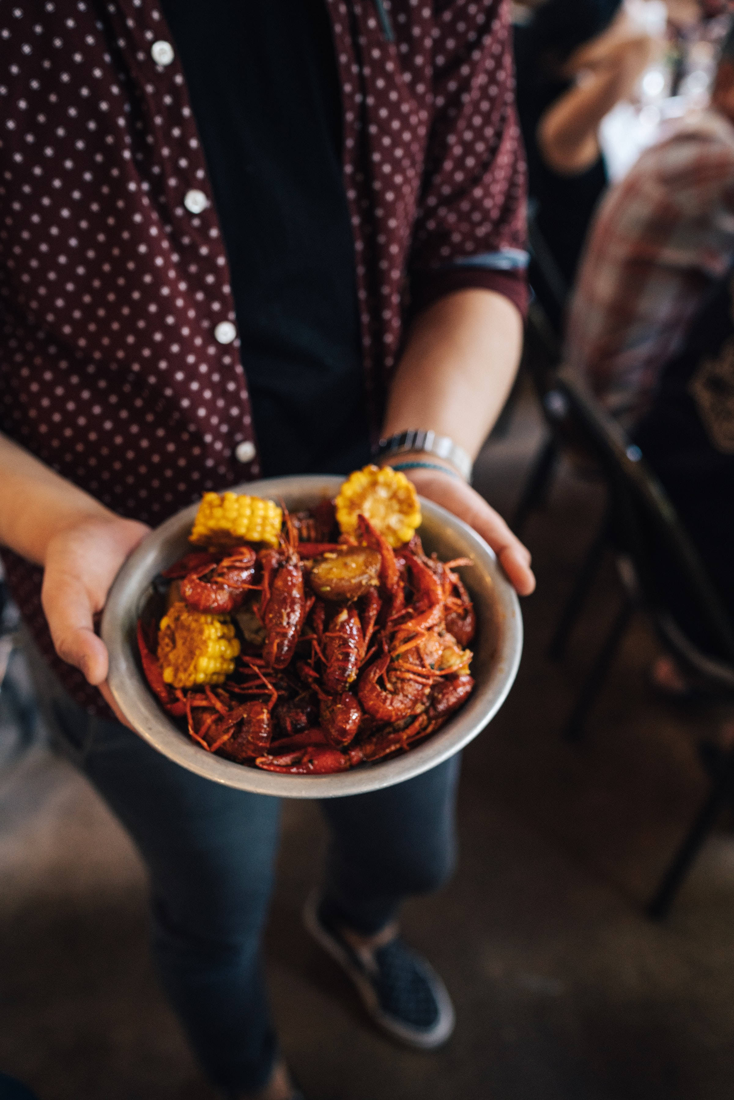 buttered crayfish, sliced corn, steaming bowl, 2K Phone Wallpaper