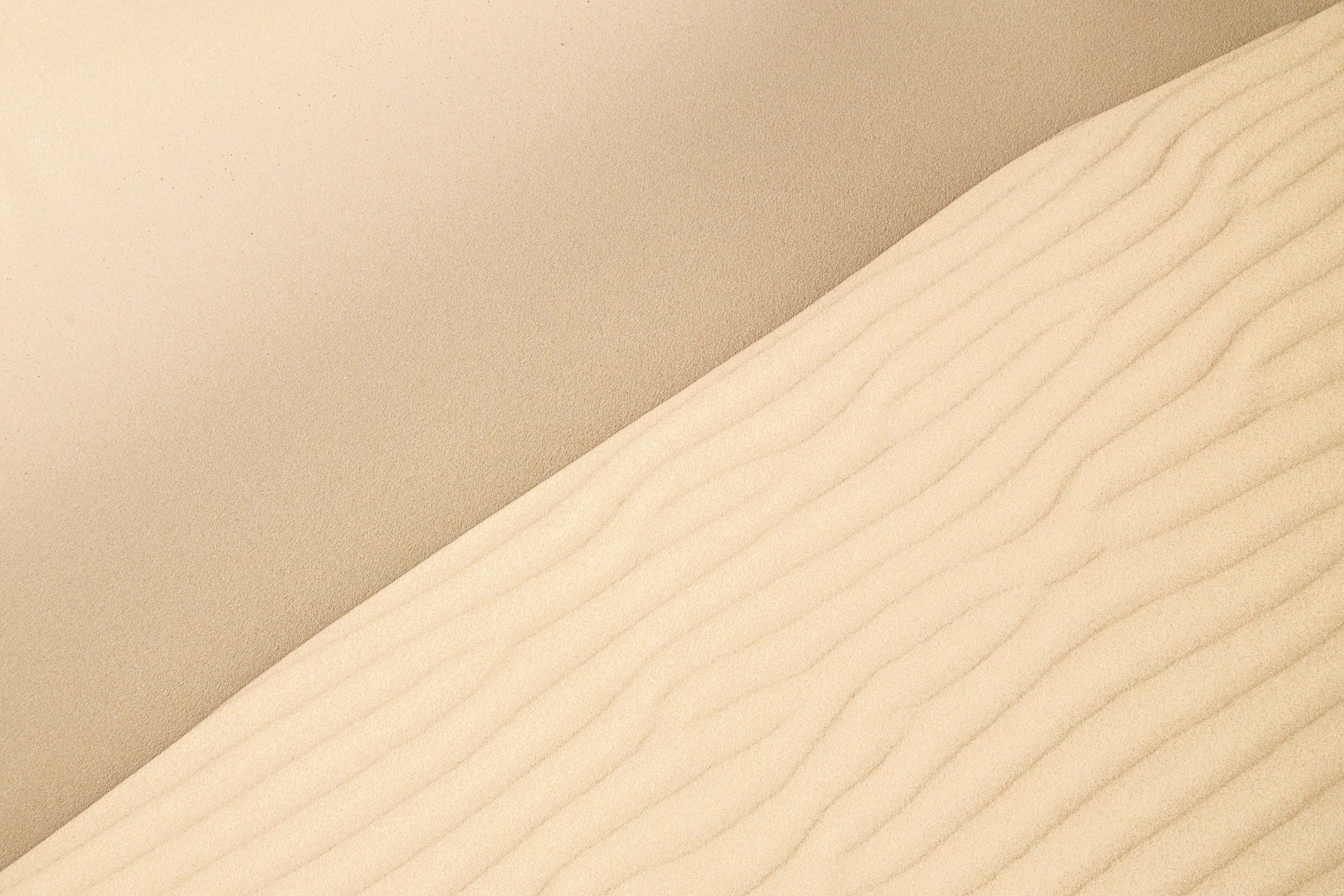 cream color, beige sand dunes, gentle ripples, 2K Desktop Wallpaper