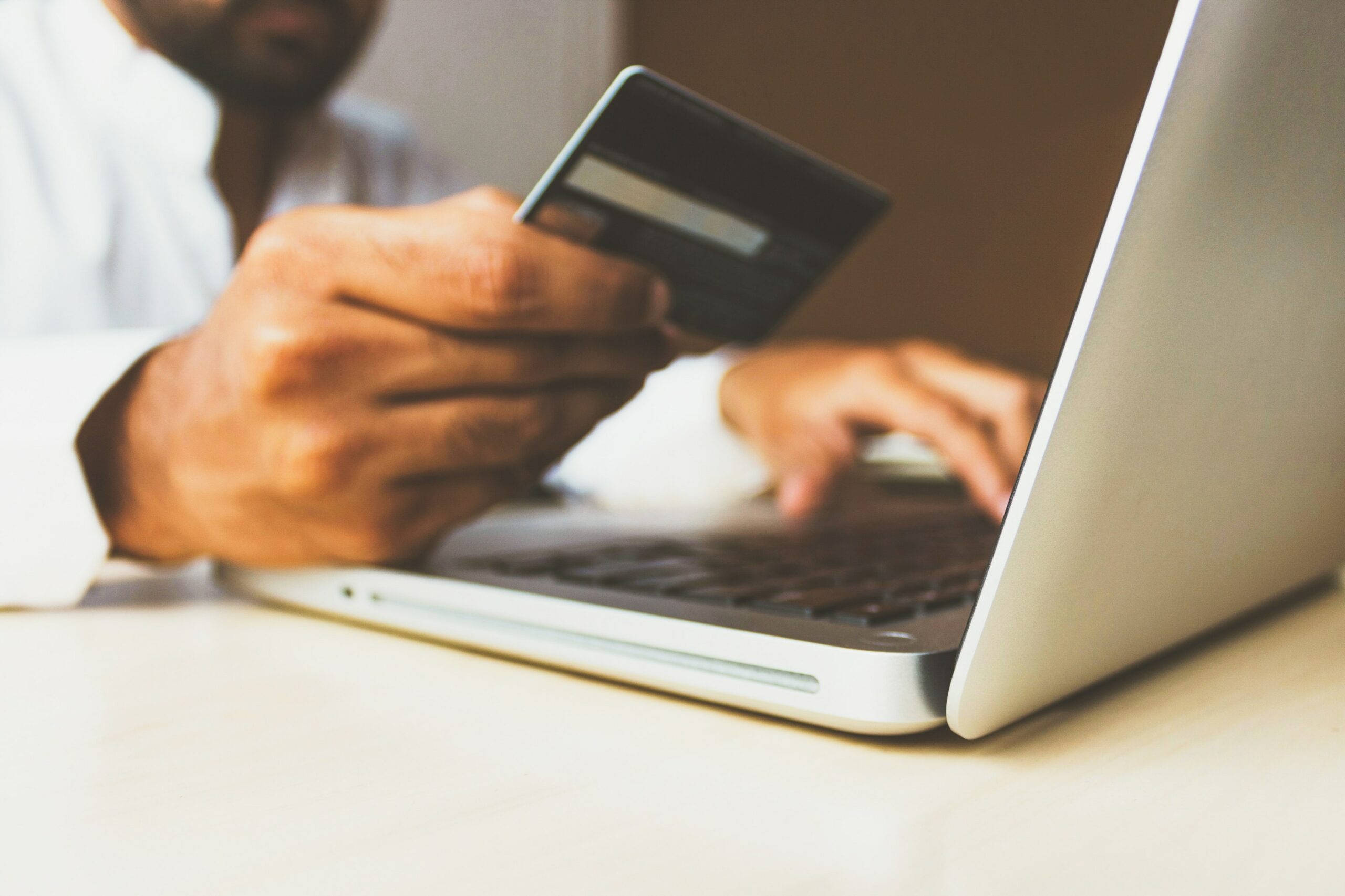 credit card, laptop, keyboard, 2K Desktop Wallpaper