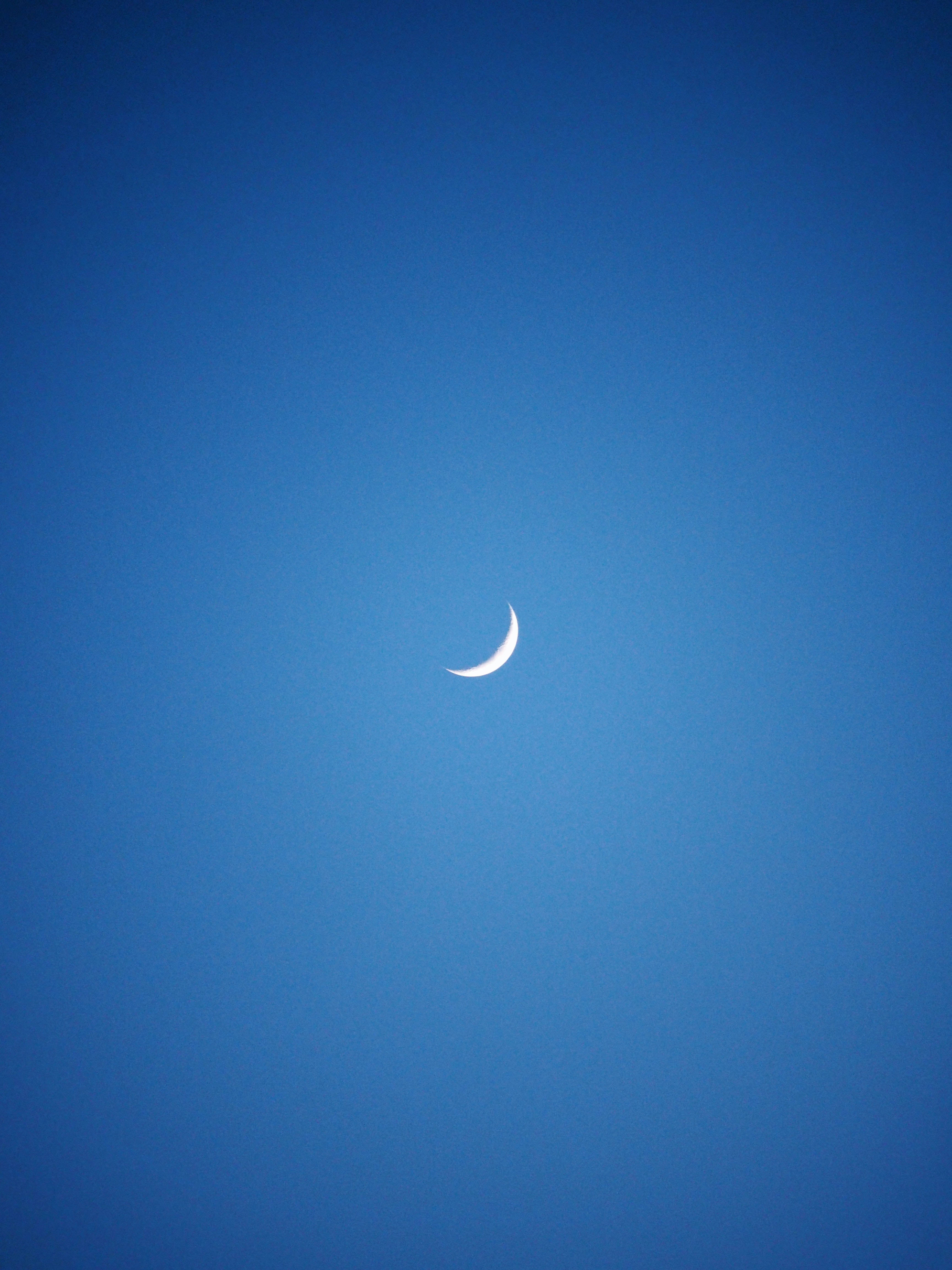 crescent moon, blue twilight sky, vast, 4K Phone Wallpaper