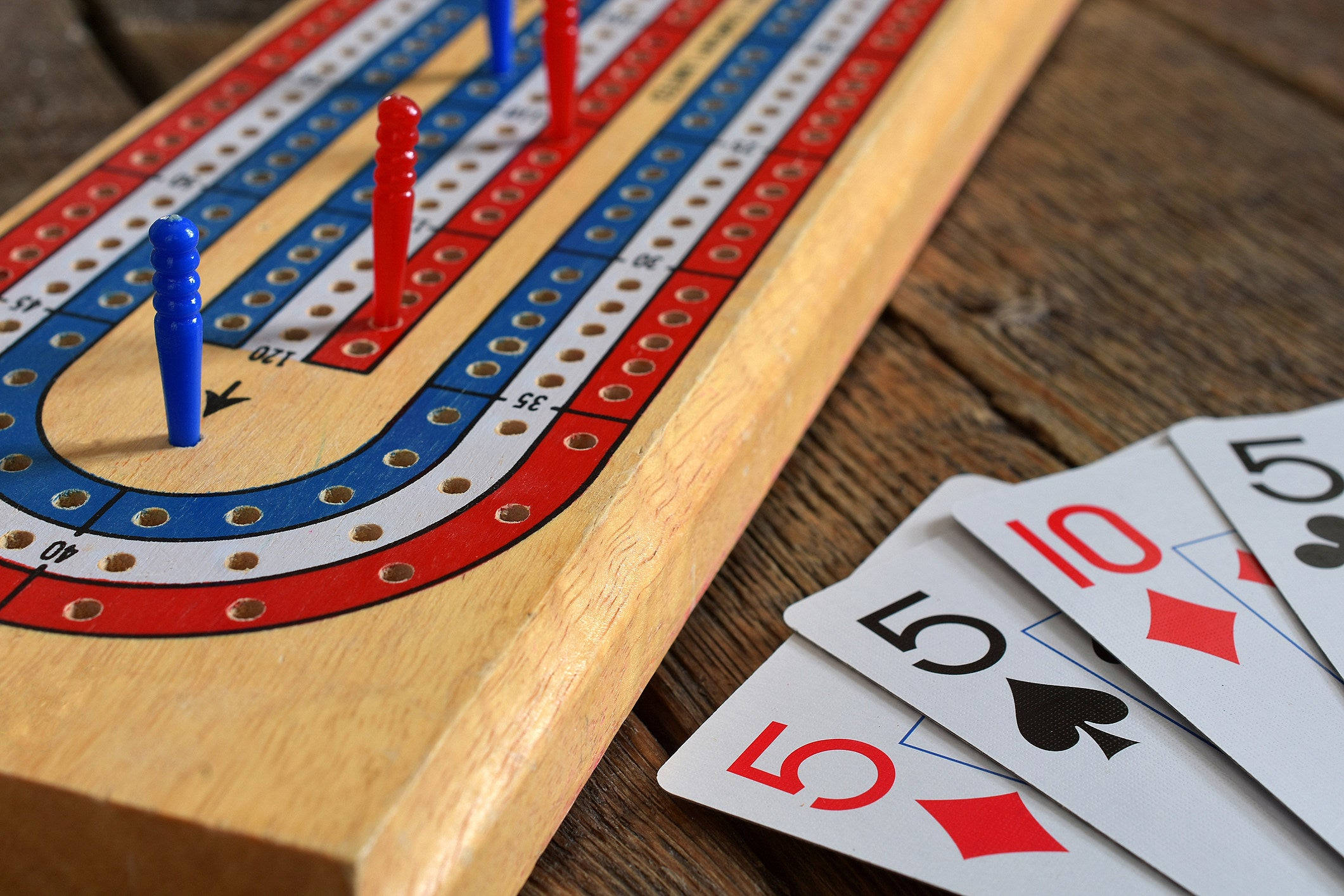 cribbage board, red pegs, blue pegs, Full HD Desktop Wallpaper