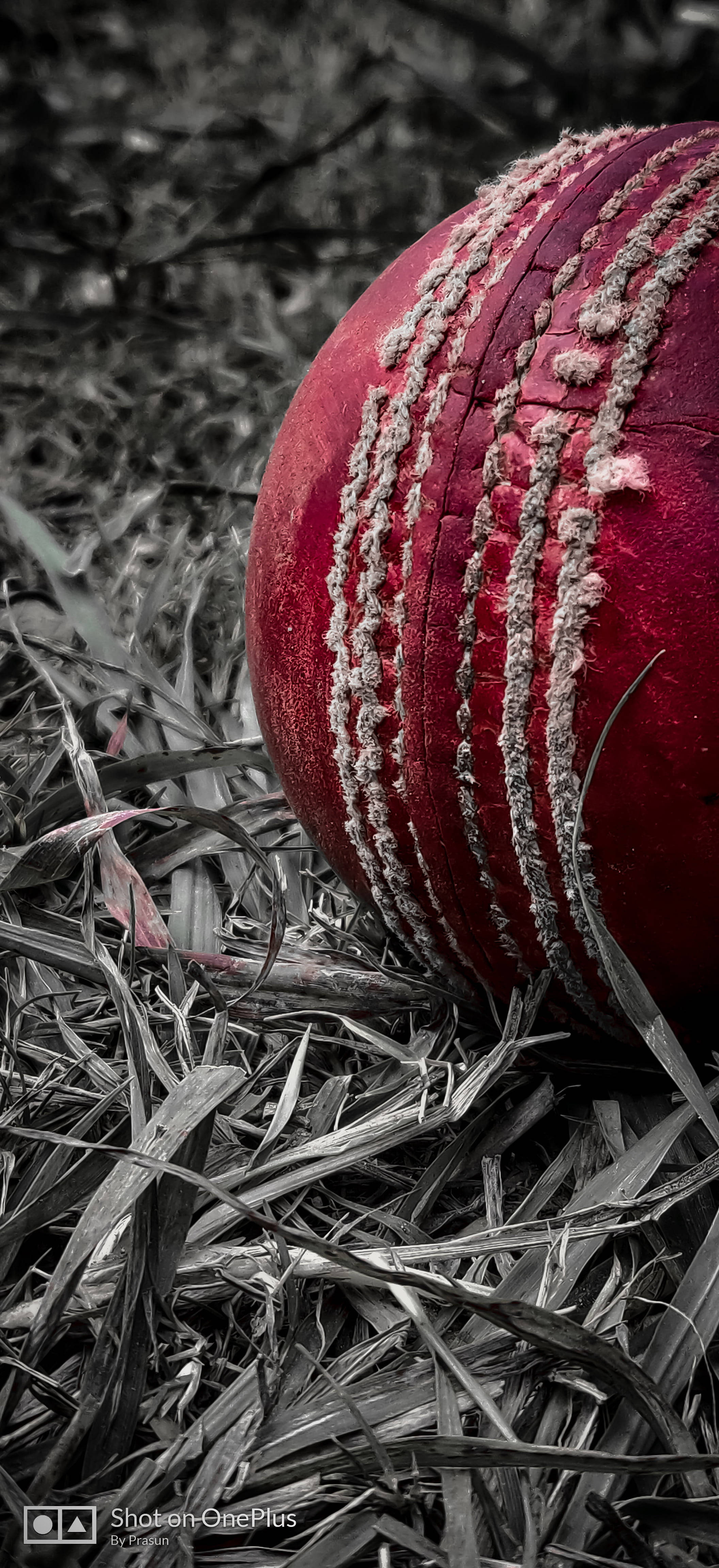 Gloomy Cricket 4K, red cricket ball, grass, 4K Phone Wallpaper