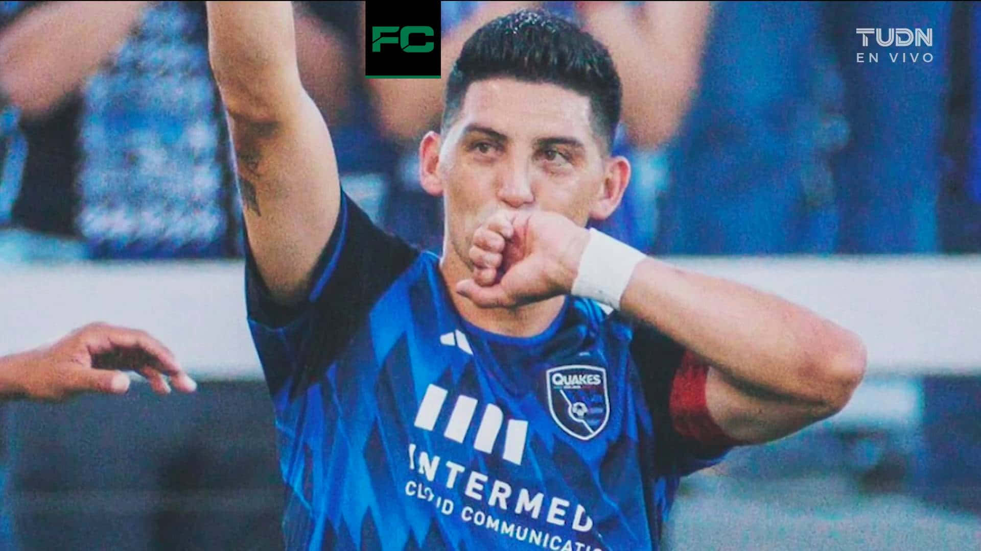 Cristian Espinoza, blue jersey, raising arm, Full HD Desktop Wallpaper