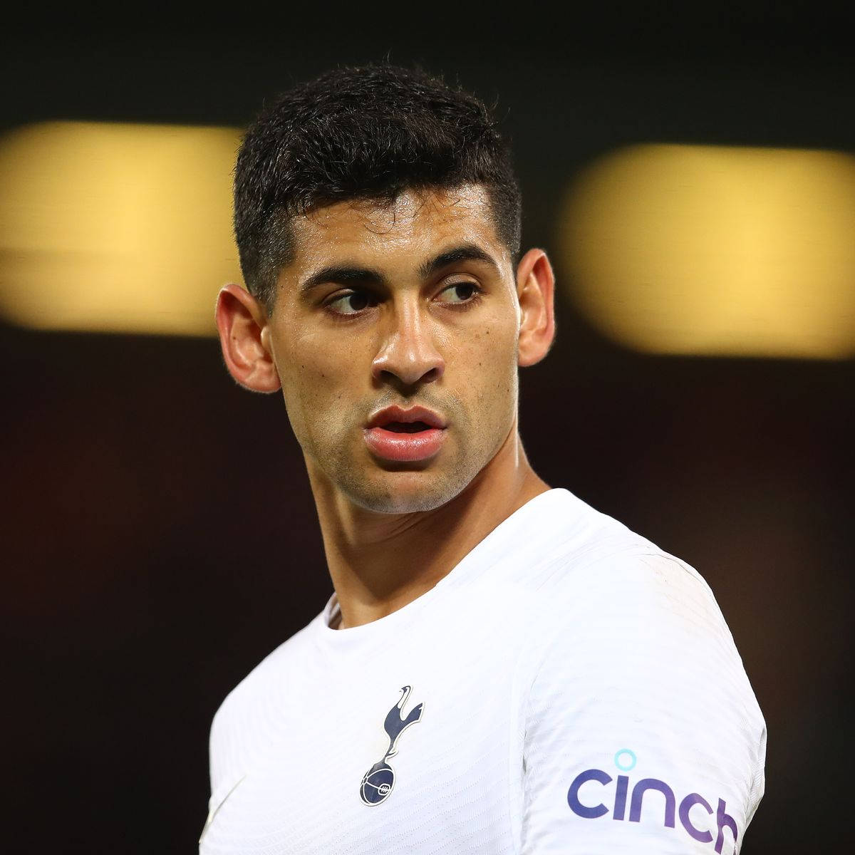 Cristian Romero, white Tottenham jersey, close-up, SD Desktop Wallpaper