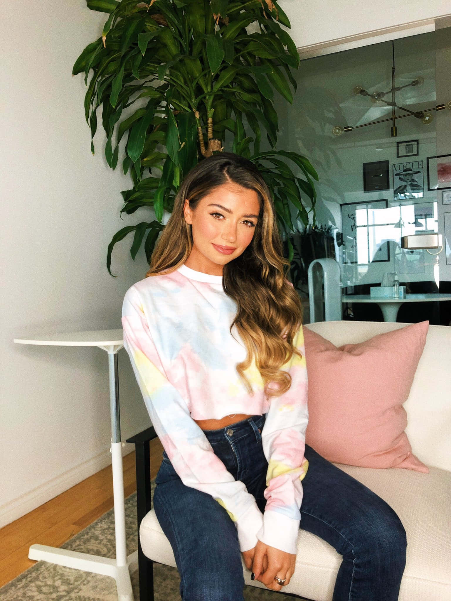 Cristine Prosperi, tie-dye crop top, white couch, Full HD Phone Wallpaper