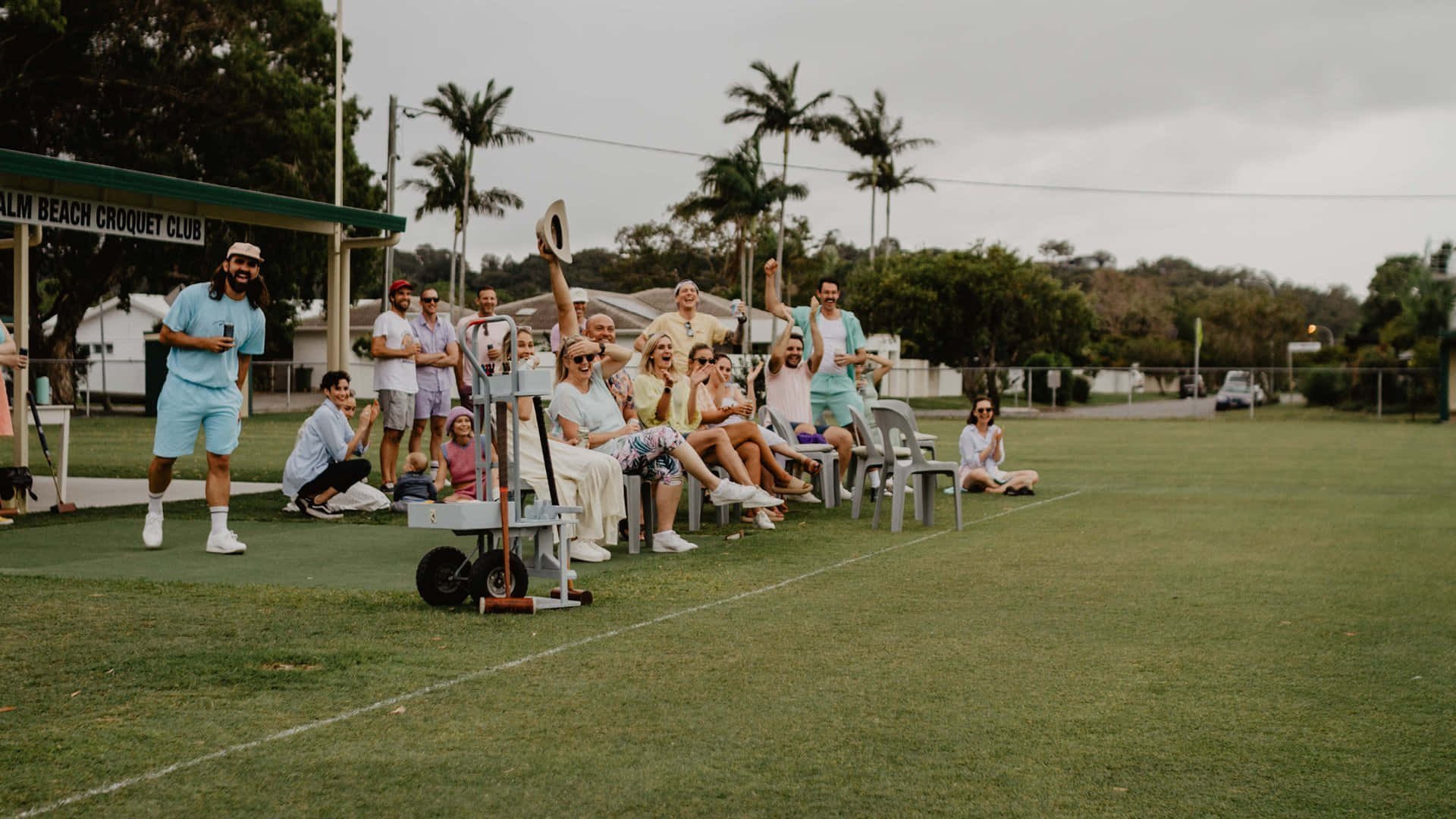 croquet, lush green field, spectators cheering, Full HD Desktop Wallpaper