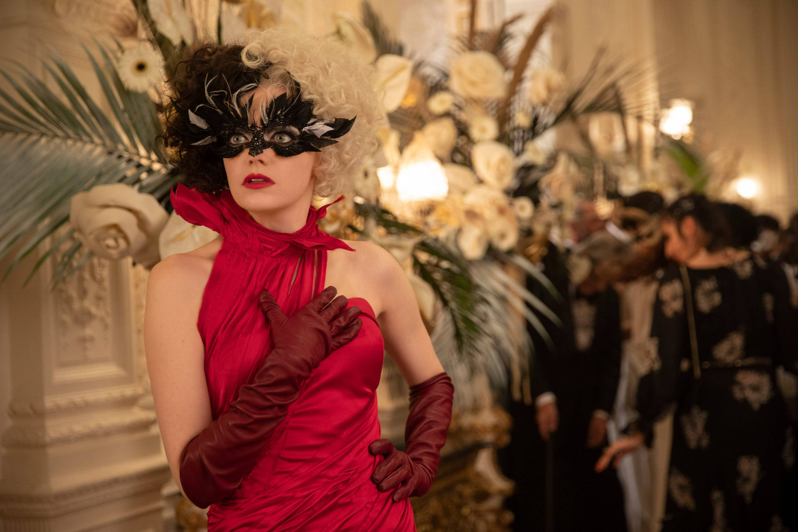 Cruella, red gown, black feathered mask, 2K Desktop Wallpaper