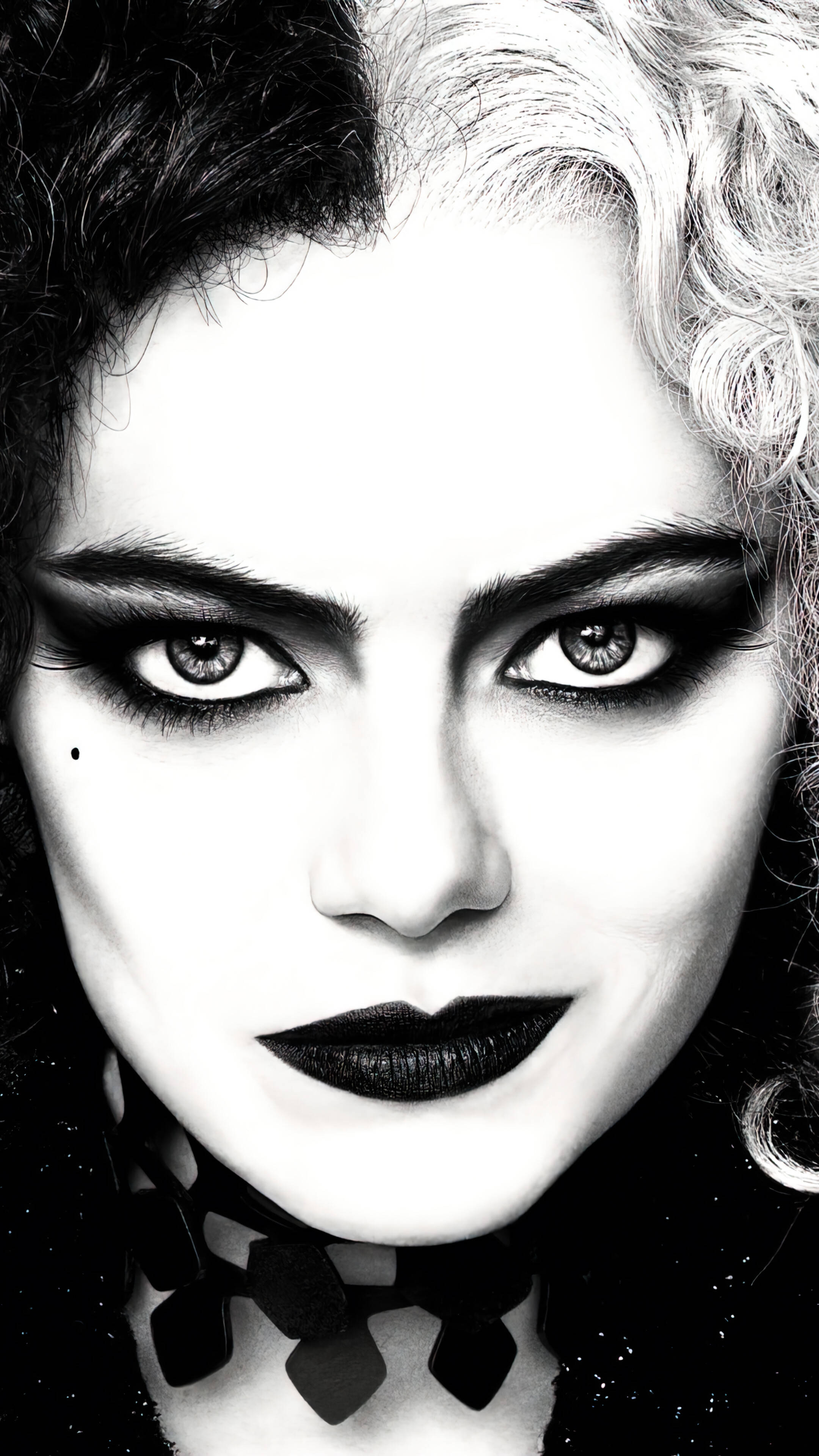 Cruella, black and white, close-up, 4K Phone Wallpaper