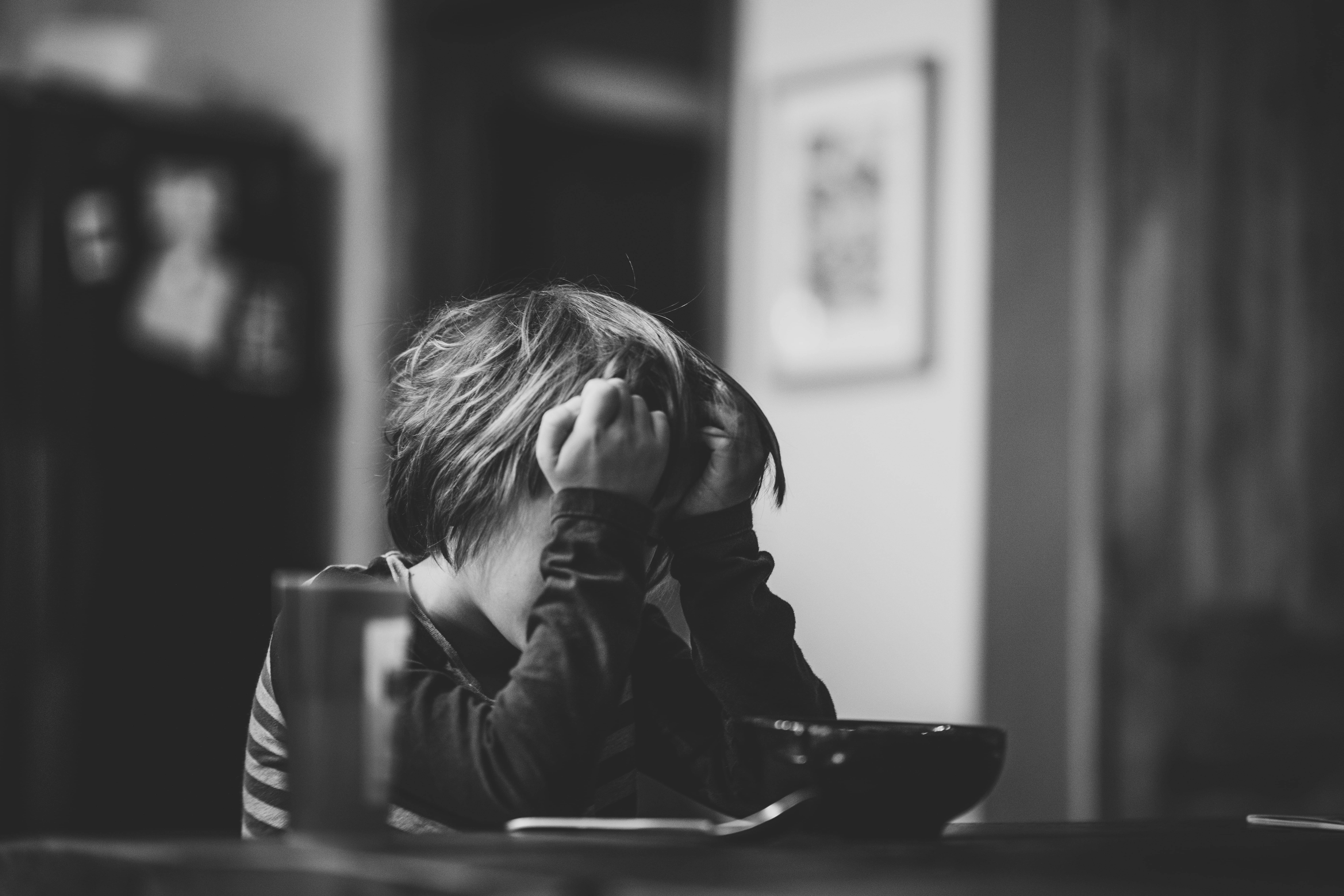 sad boi, table, black and white, 8K Desktop Wallpaper