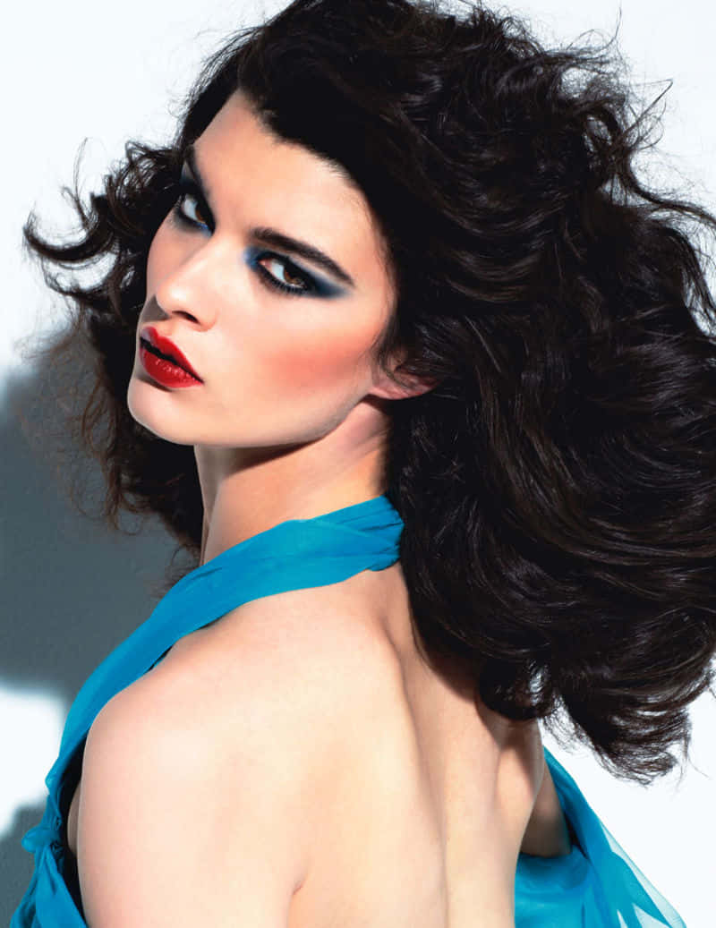 Crystal Renn, teal dress, bold blue eyeshadow, SD Phone Wallpaper