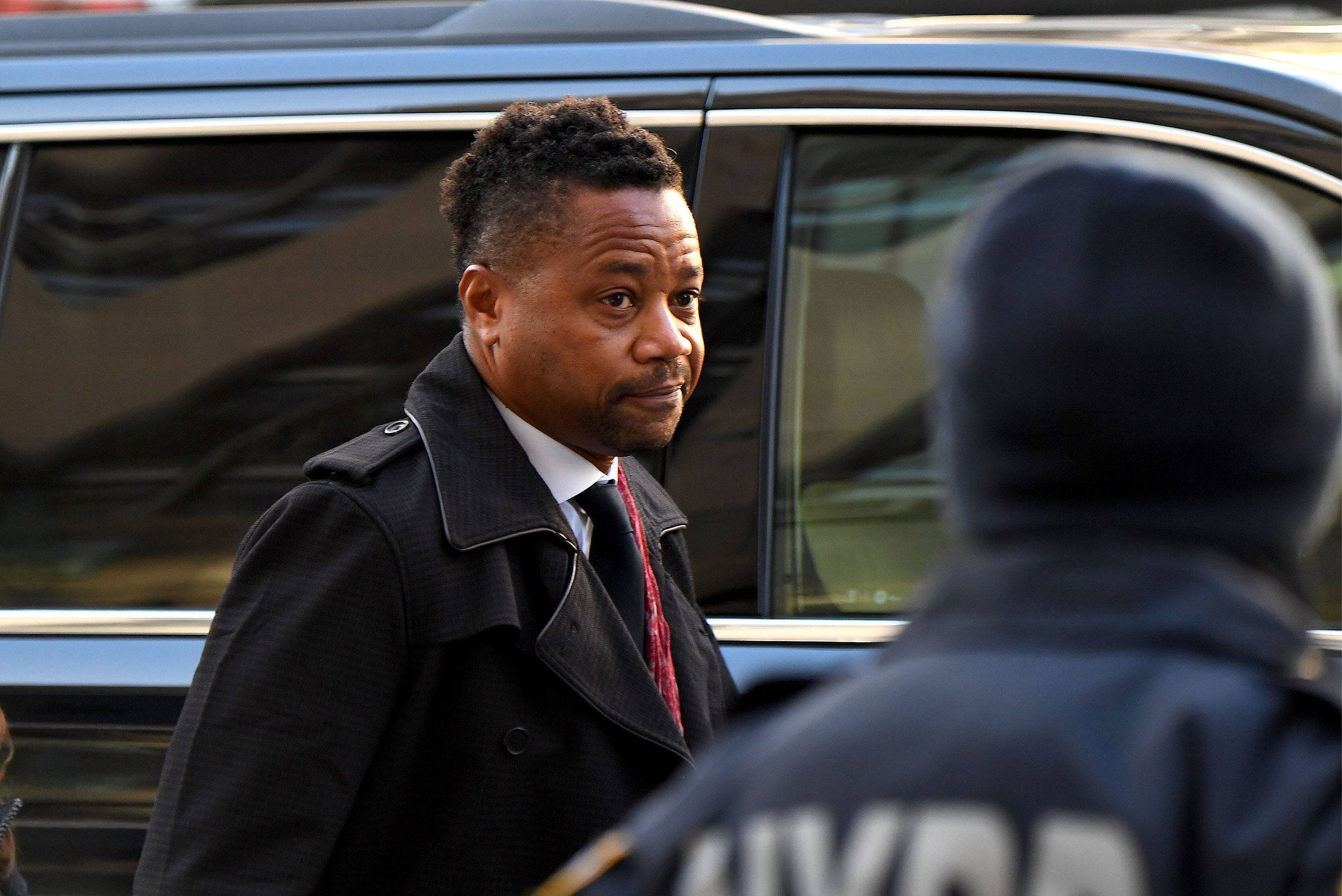 Cuba Gooding Jr, dark coat, red tie, Full HD Desktop Wallpaper