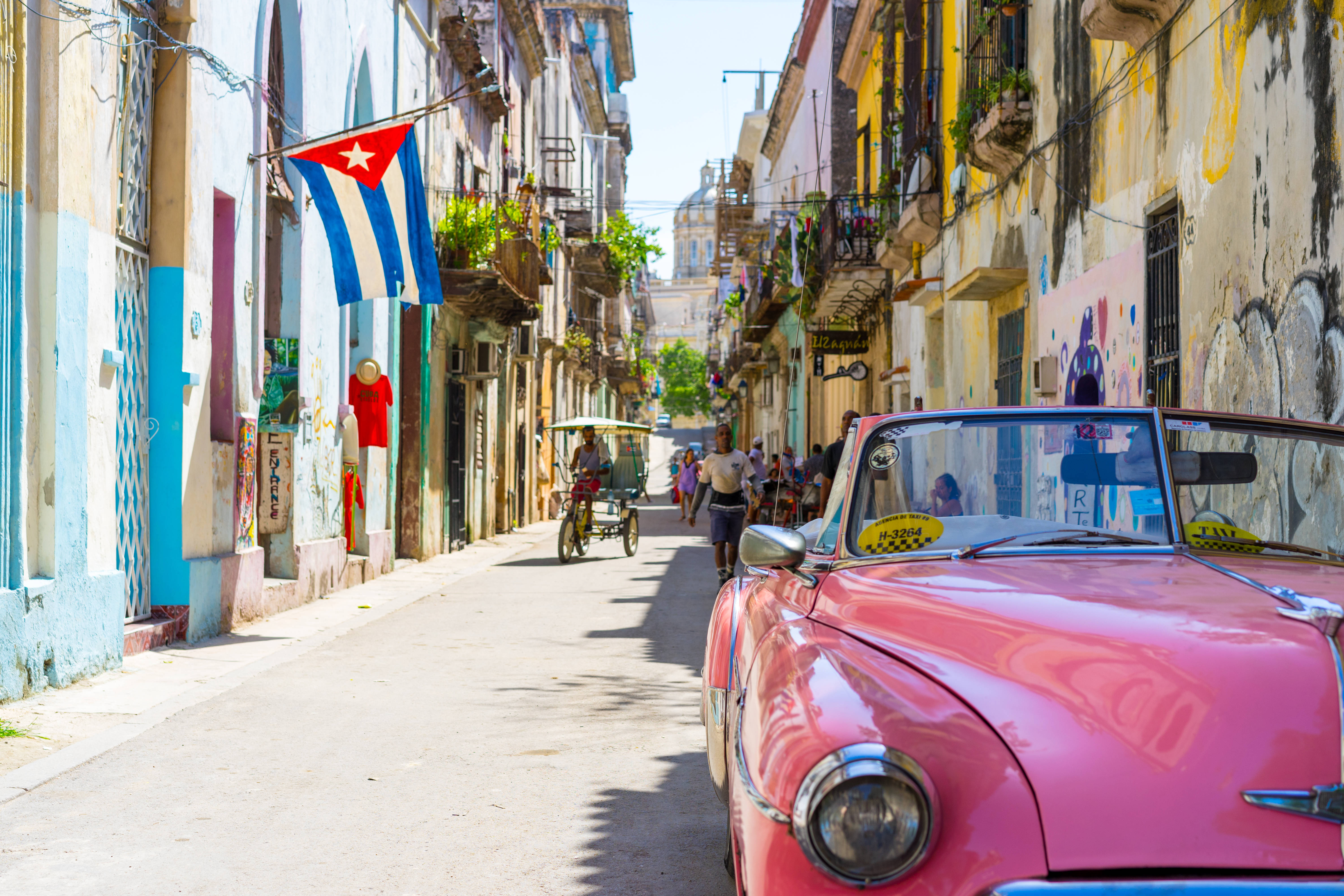 pink convertible car, Cuba, sunlit Cuban street, 5K Desktop Wallpaper