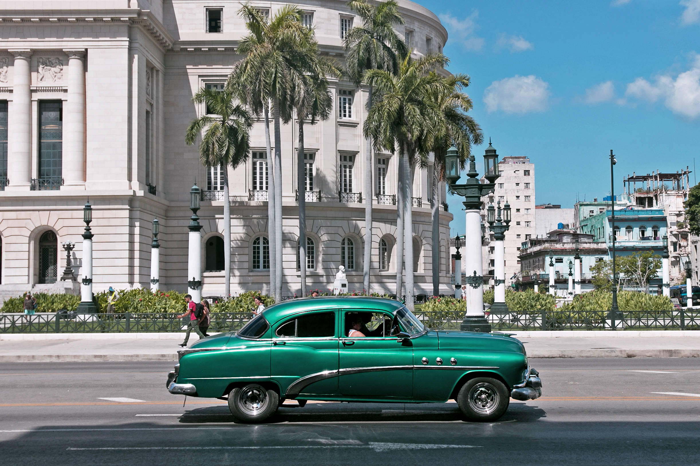 classic car, Cuba, vibrant green, Full HD Desktop Wallpaper