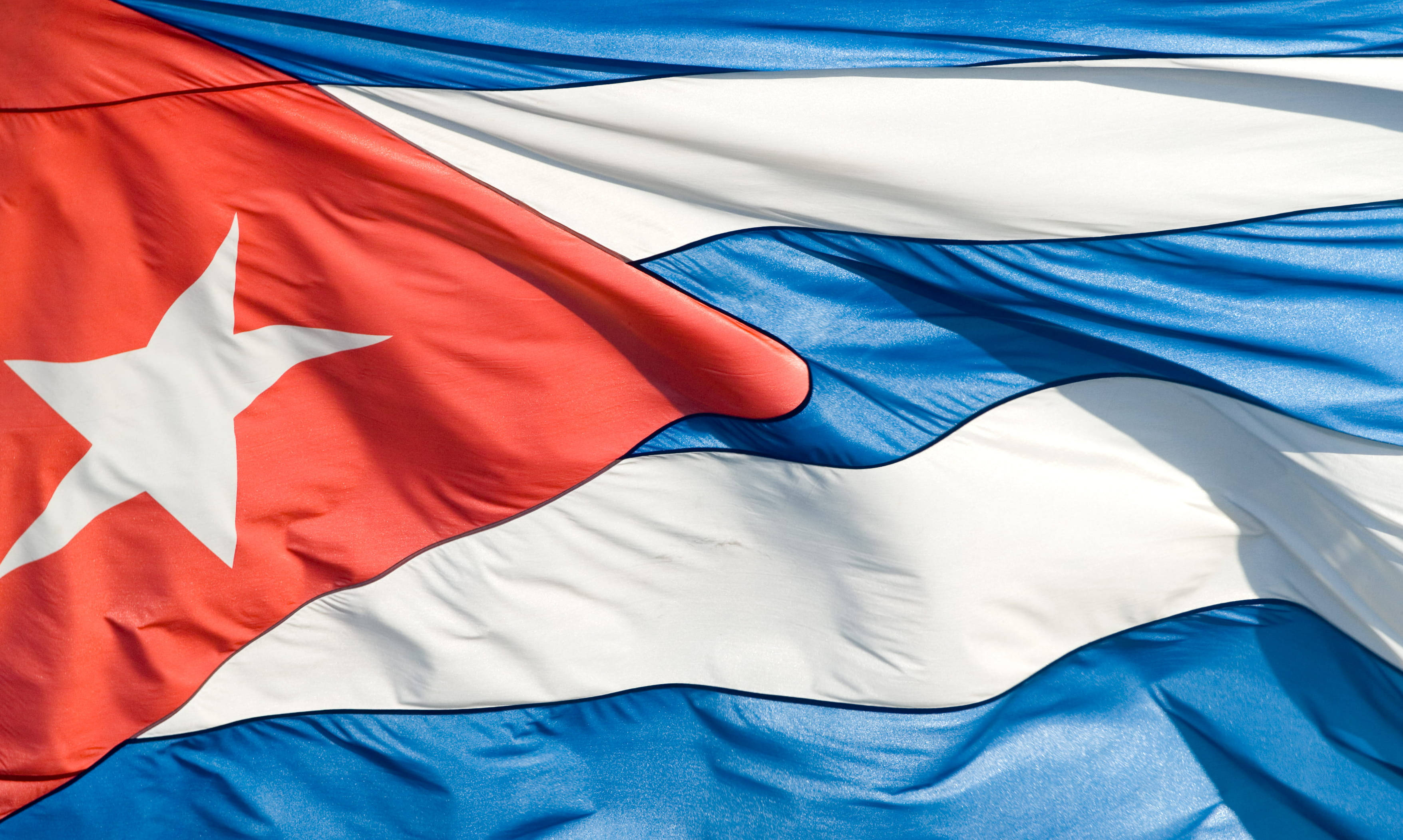 Cuban flag, red white and blue stripes, white star, 2K Desktop Wallpaper