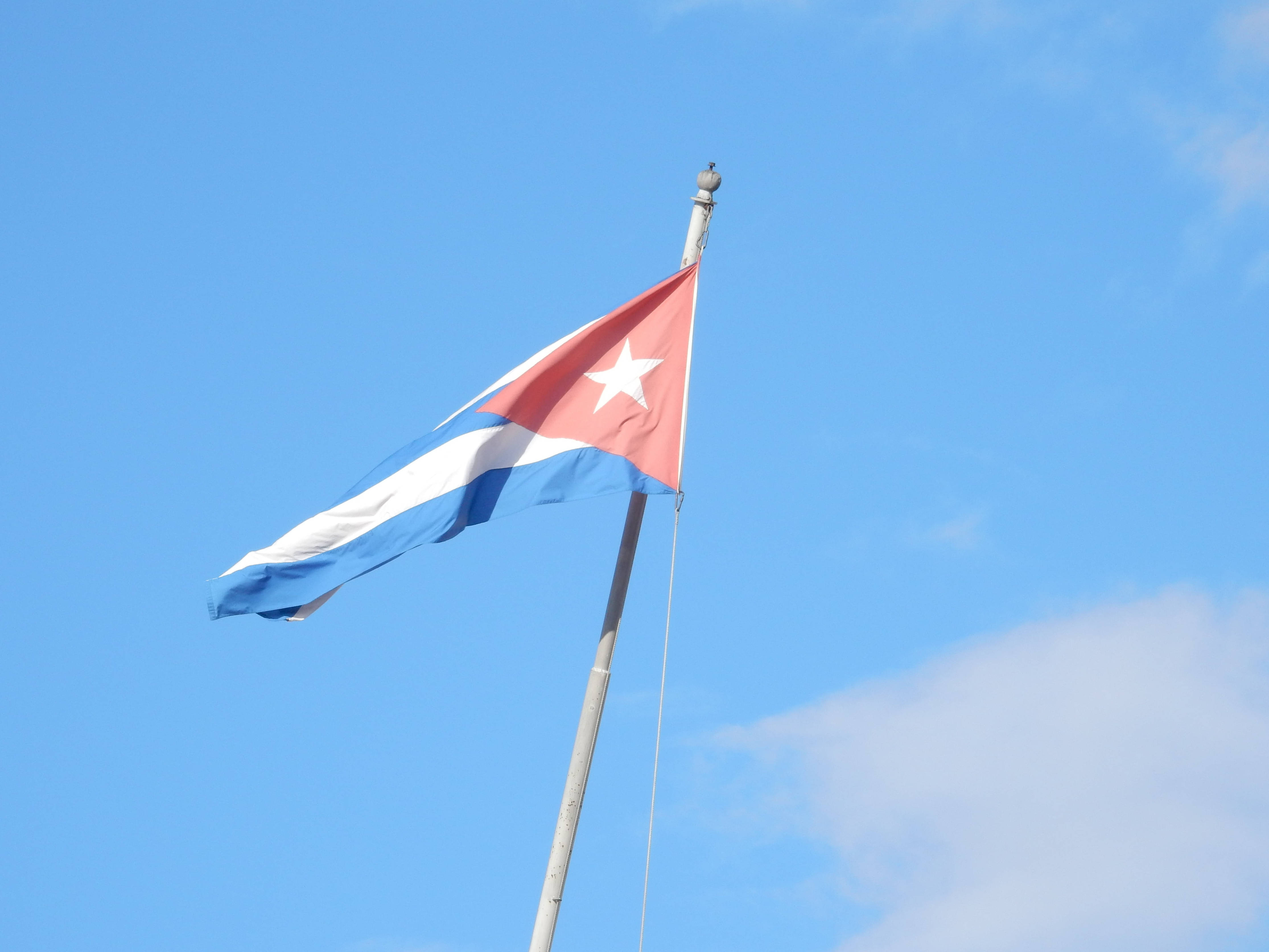 Cuban flag, red white and blue stripes, white star, 4K Desktop Wallpaper