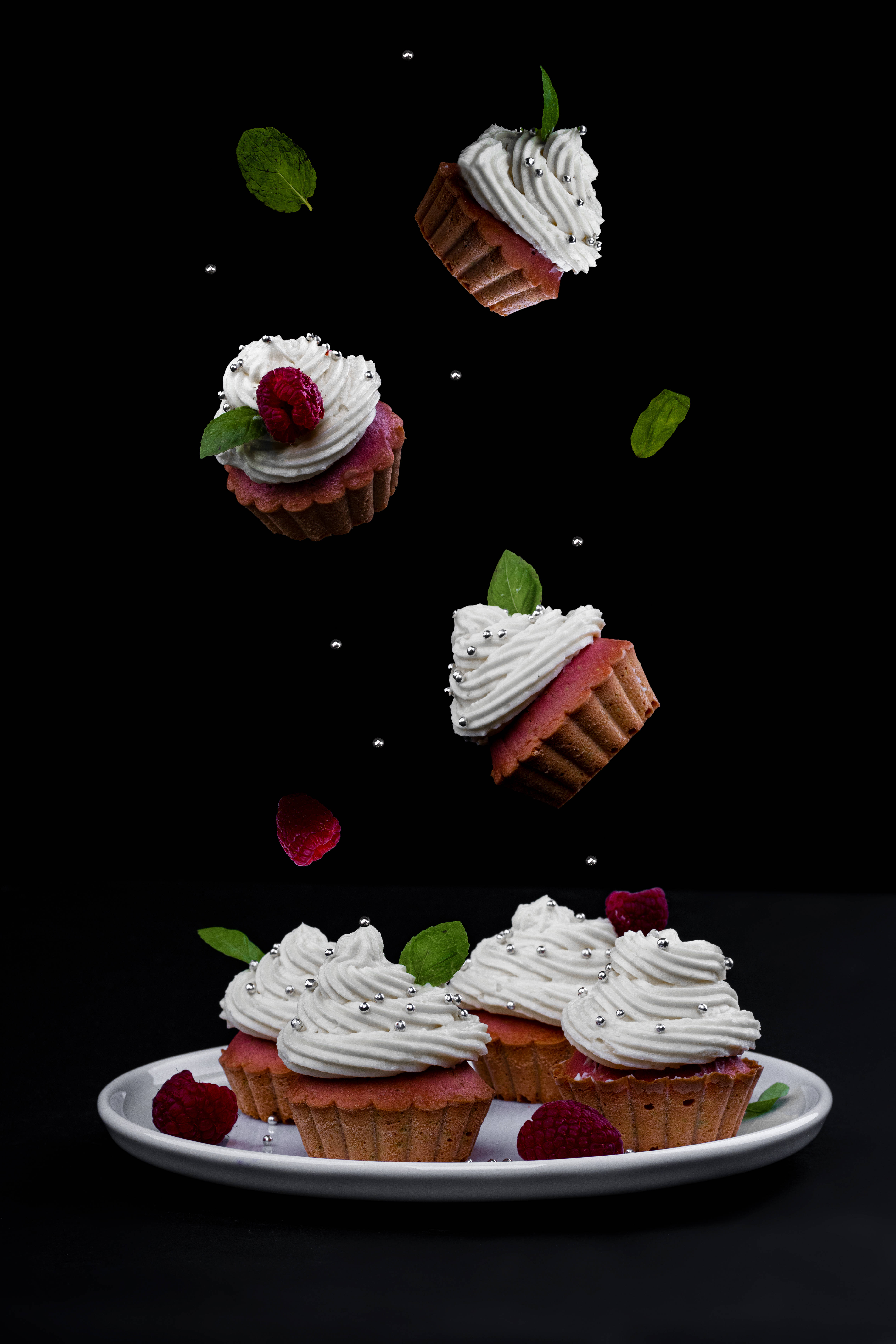 raspberry cupcake, white frosting, mint leaves, 5K Phone Wallpaper