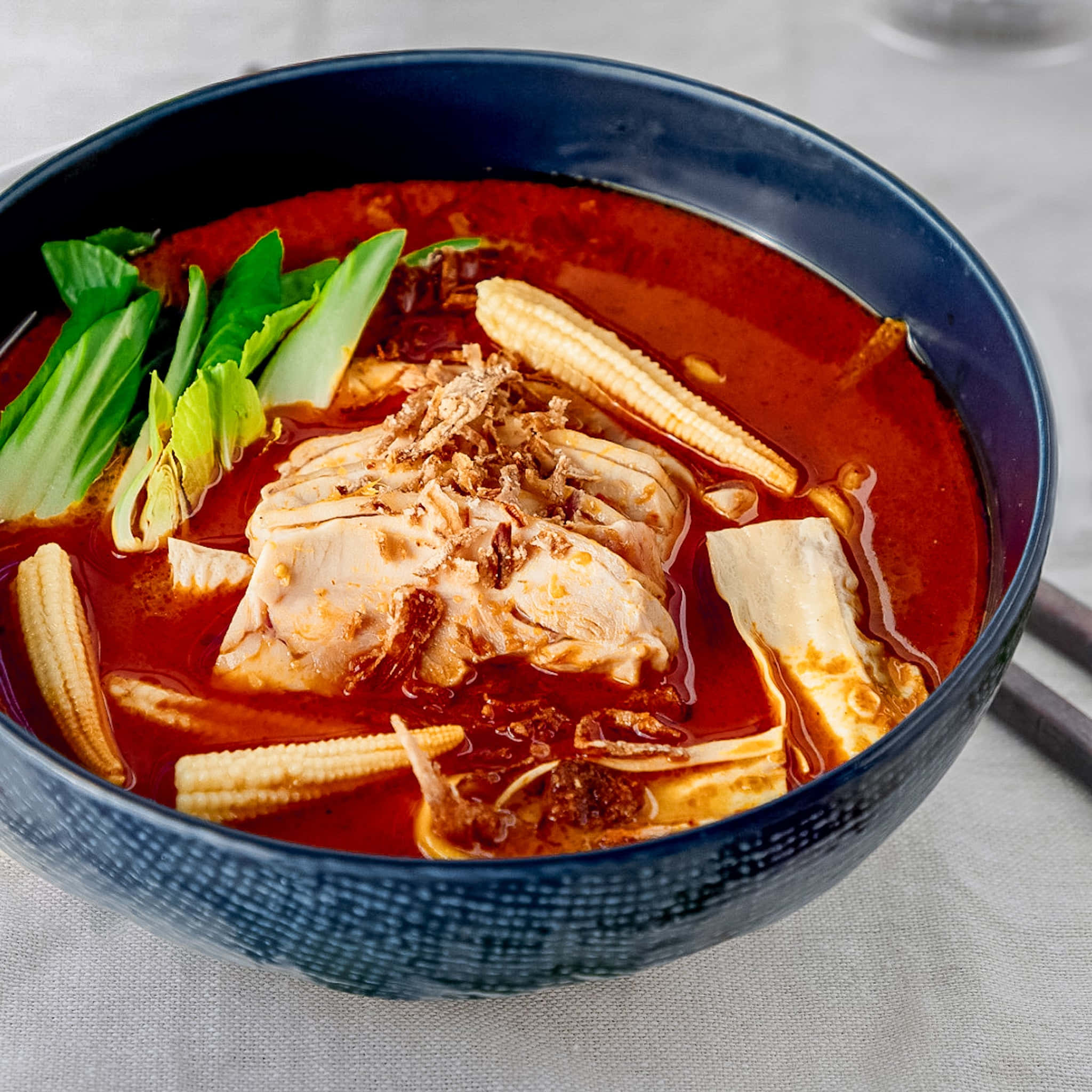 ultra spicy curry laksa, deep red soup, tender chicken, Full HD Desktop Wallpaper