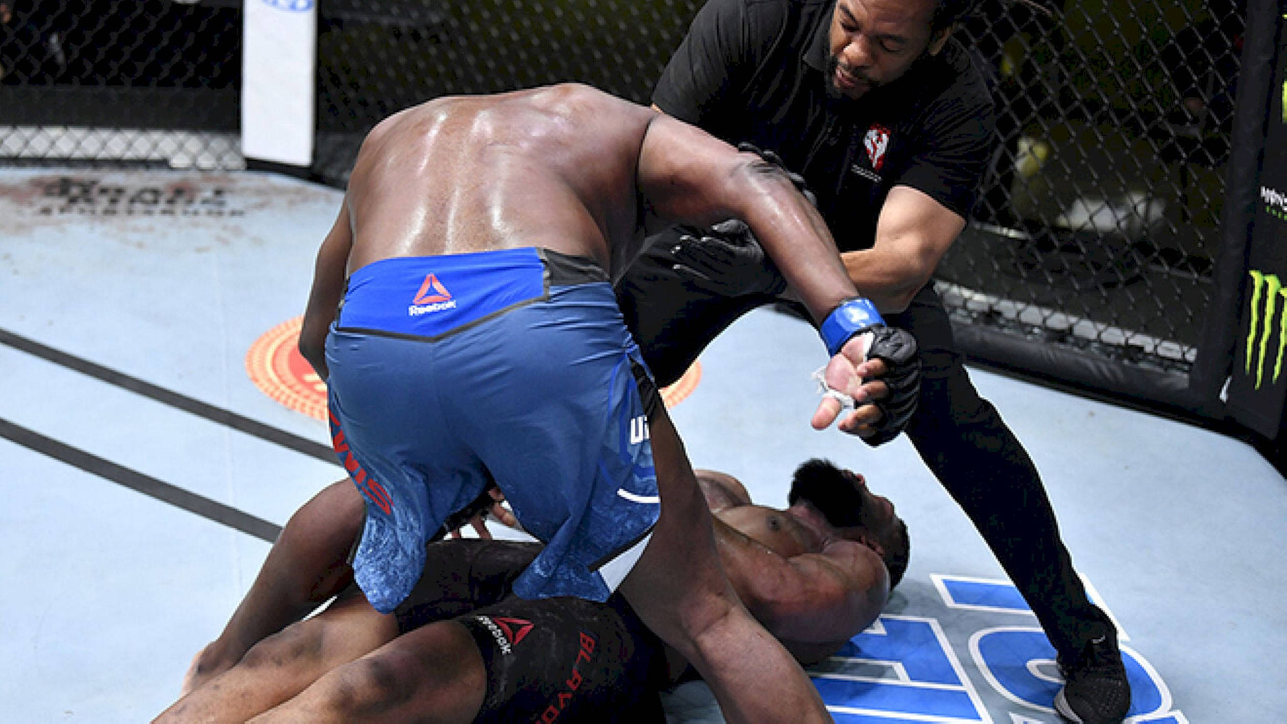 Curtis Blaydes, mixed martial arts fight, octagon floor, Full HD Desktop Wallpaper