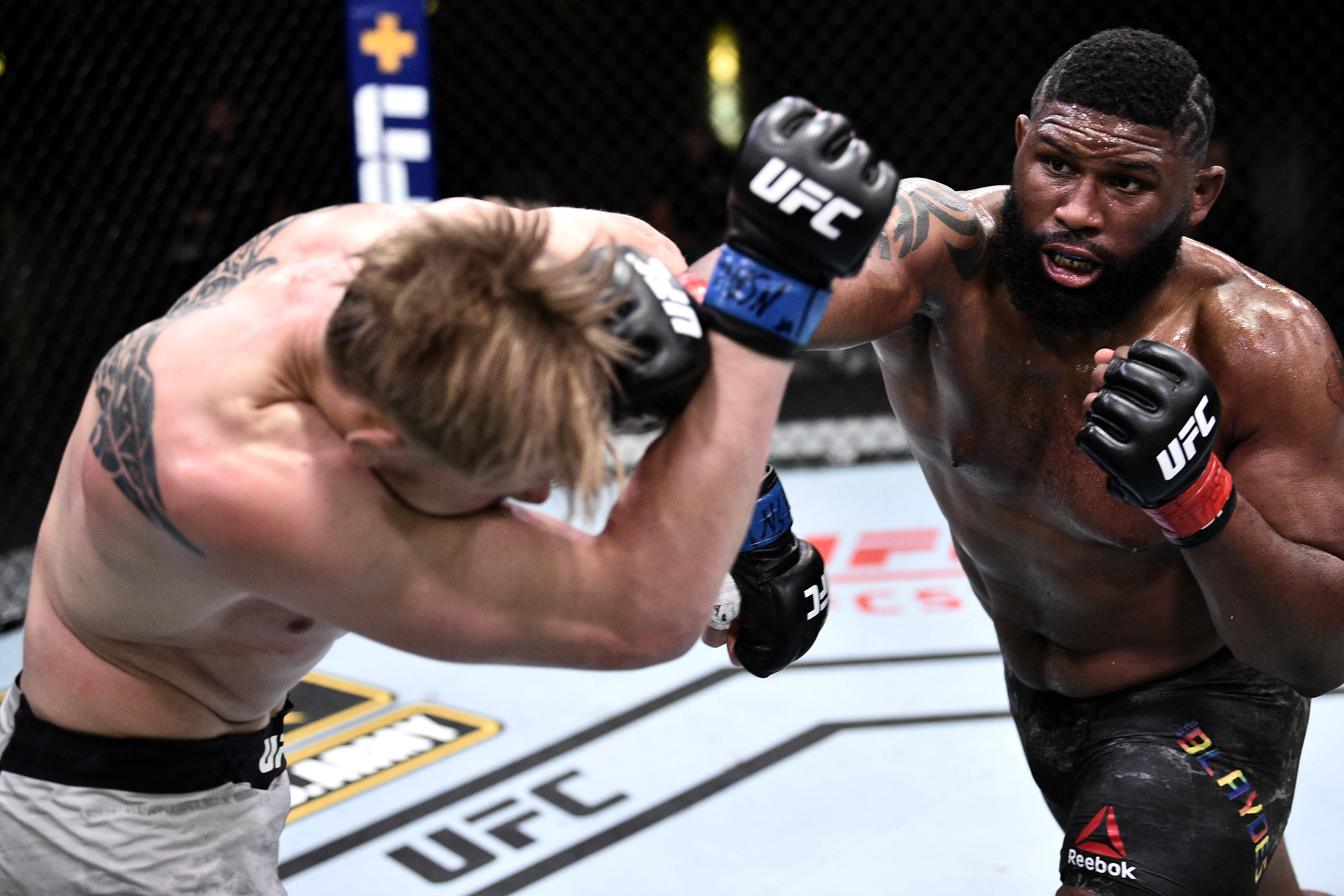 Curtis Blaydes, MMA fighters, cage match, 4K Desktop Wallpaper